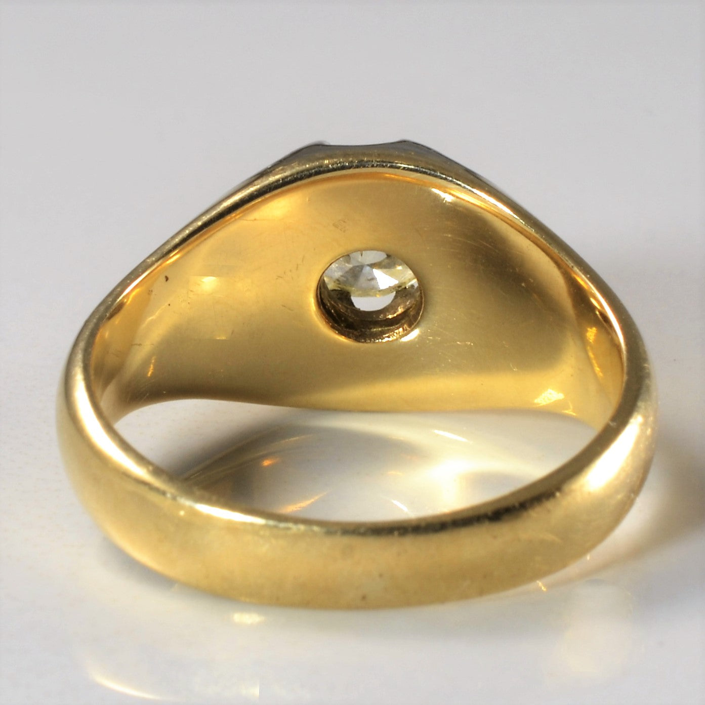 Belcher Set Solitaire Diamond Ring | 0.93ct | SZ 9 |