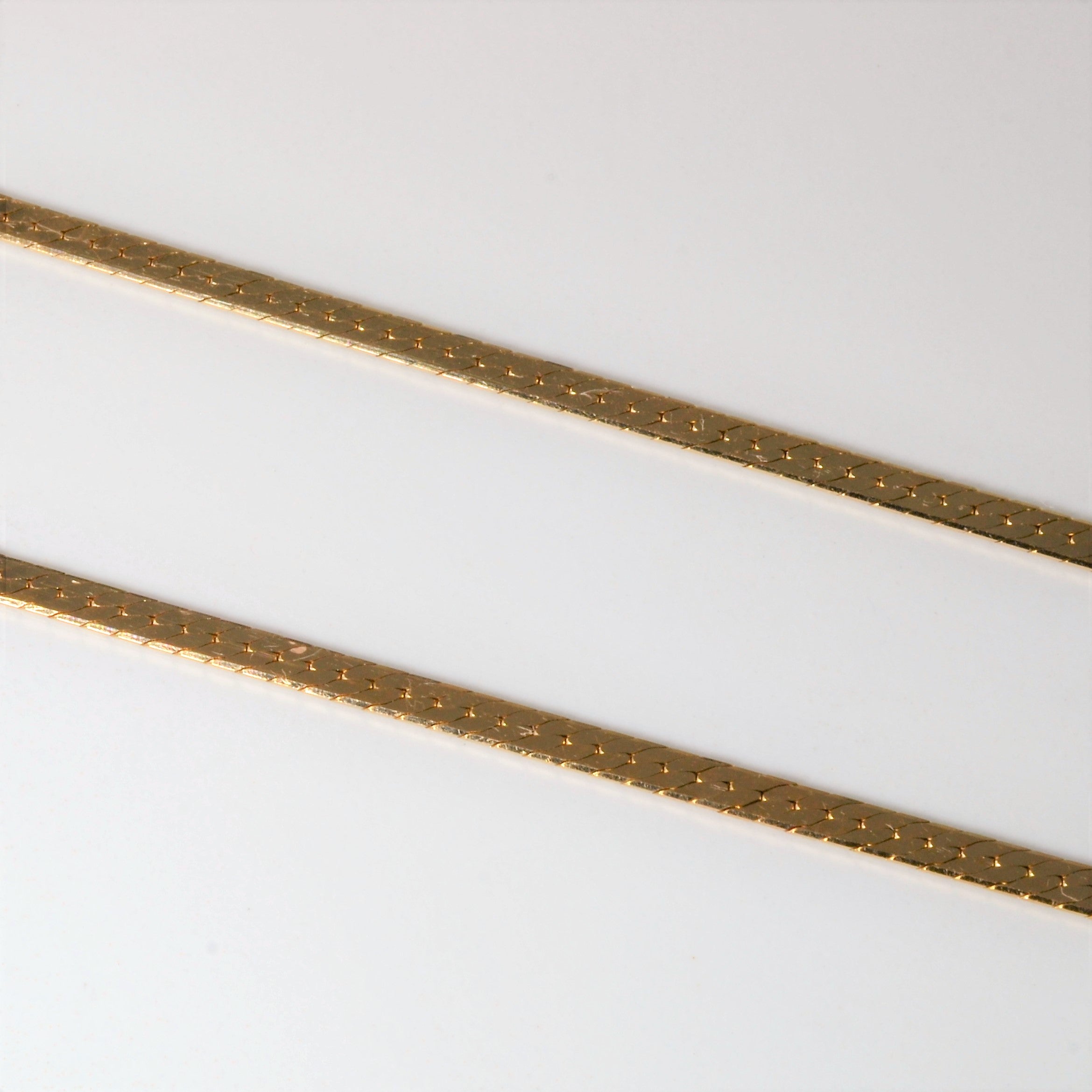 Chaîne à chevrons texturée satinée 14 carats | 19" |