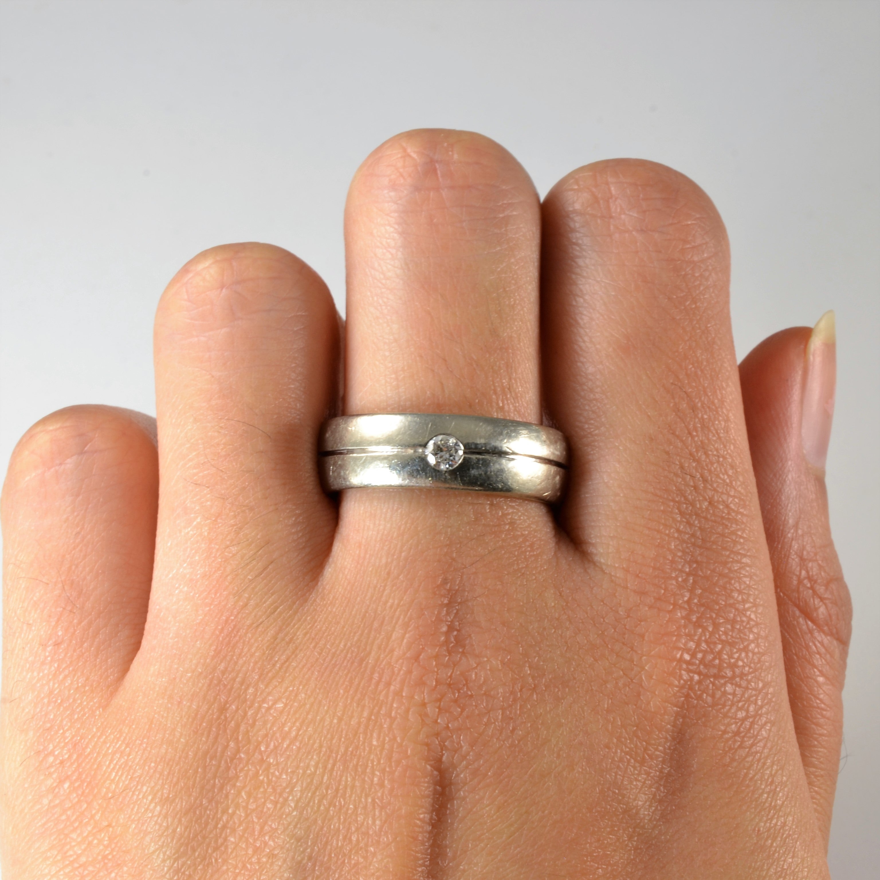 Flush Set Diamond Band | 0.18ct | SZ 8.25 |