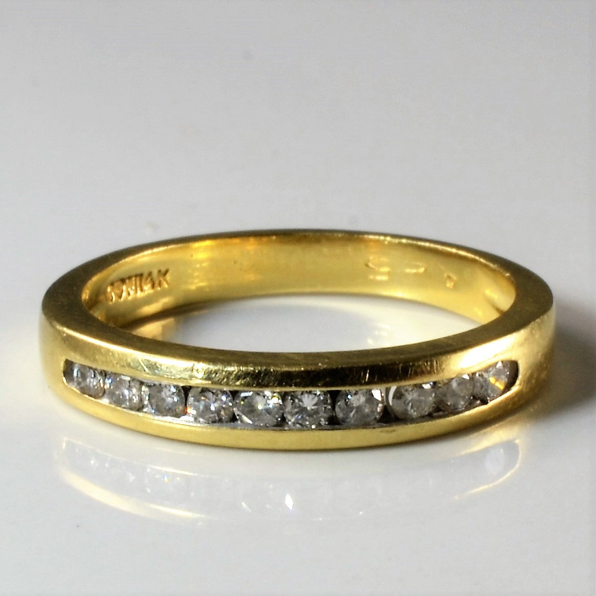 Alliance semi-éternité sertie de diamants en canal | 0,25 ct au total | Taille 6,5 |