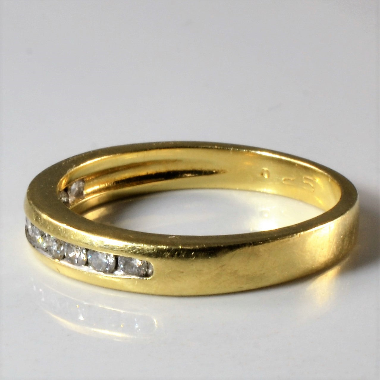 Alliance semi-éternité sertie de diamants en canal | 0,25 ct au total | Taille 6,5 |