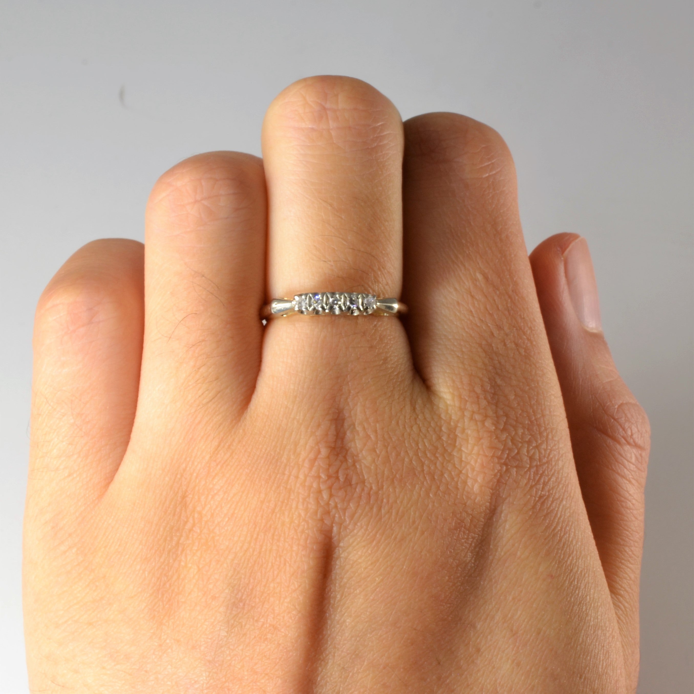 Five Stone Diamond Ring | 0.08ctw | SZ 6 |
