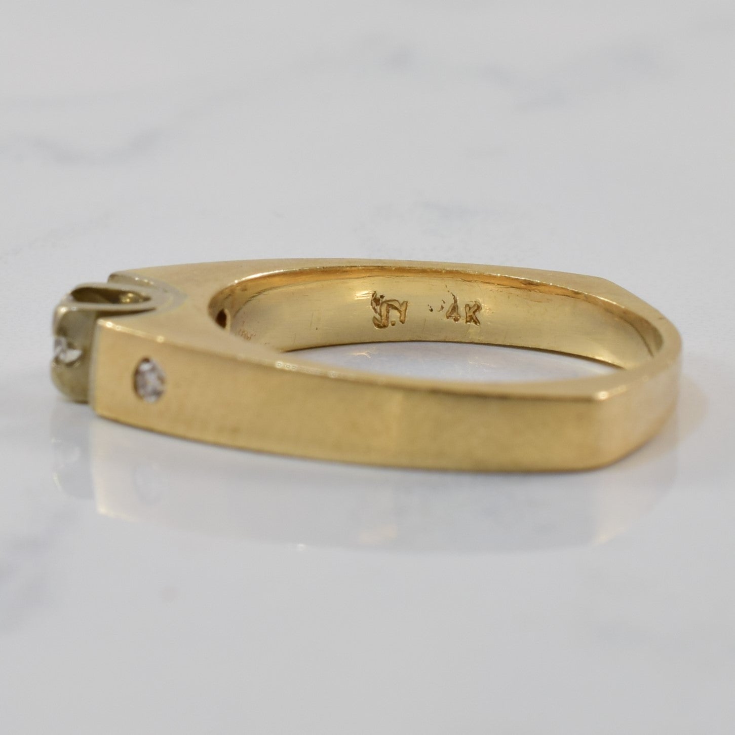 High Shoulder Euro Shank Diamond Ring | 0.18ctw | SZ 7 |