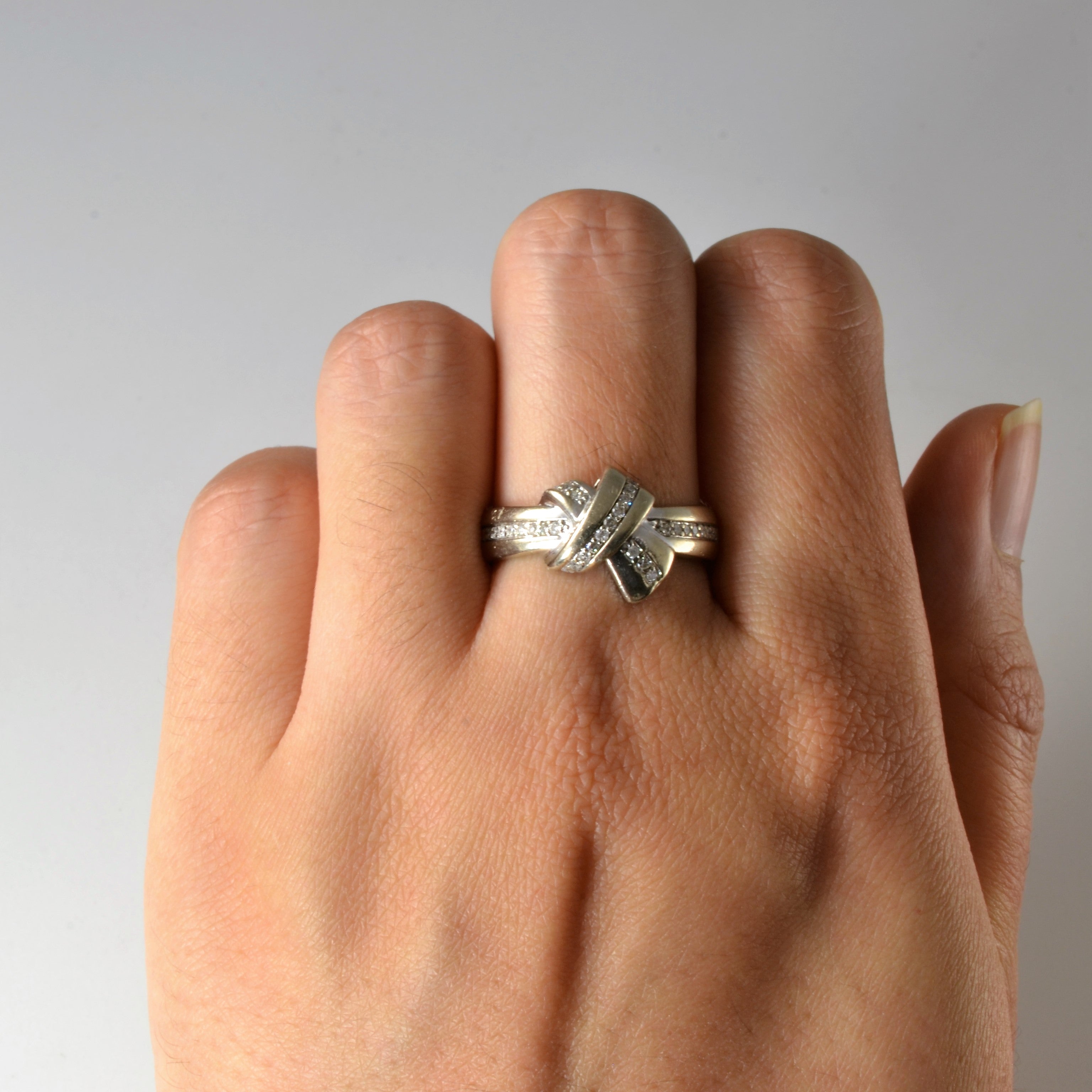 White Gold Diamond Ribbon Ring | 0.26ctw | SZ 8.25 |