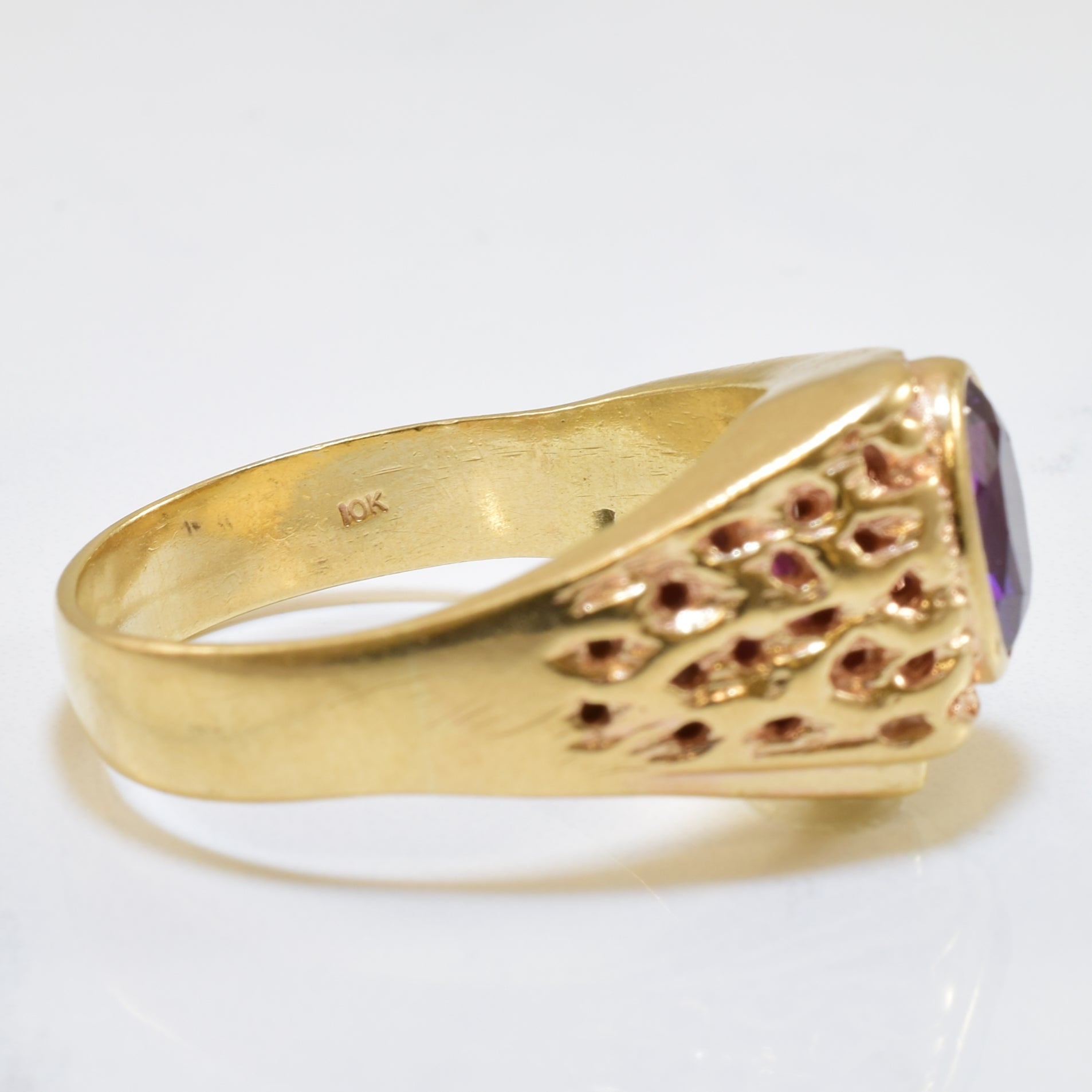 Offset Synthetic Purple Sapphire Ring | 3.28ct | SZ 14.25 |