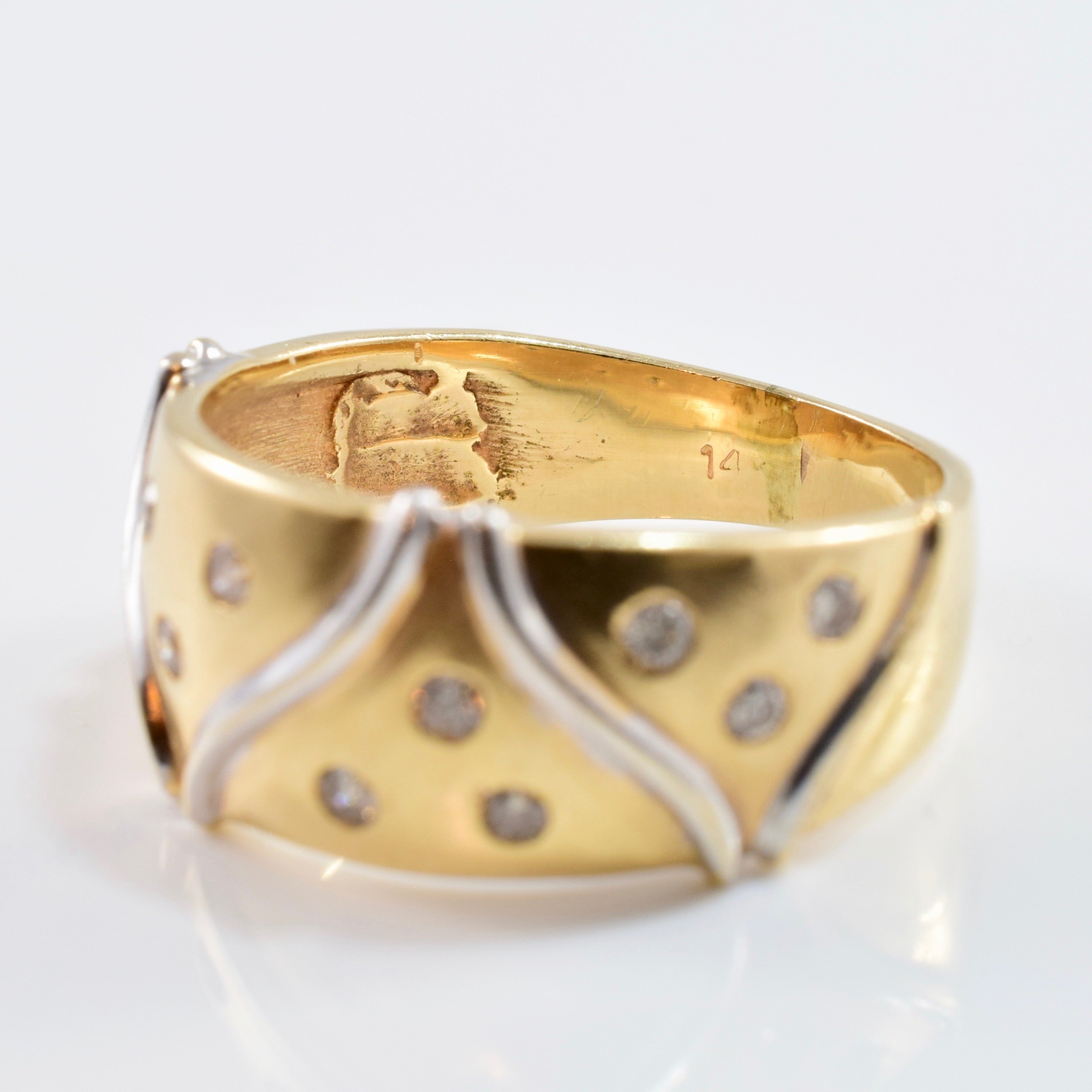 Flush Set Diamond Band | 0.12 ctw SZ 5 |