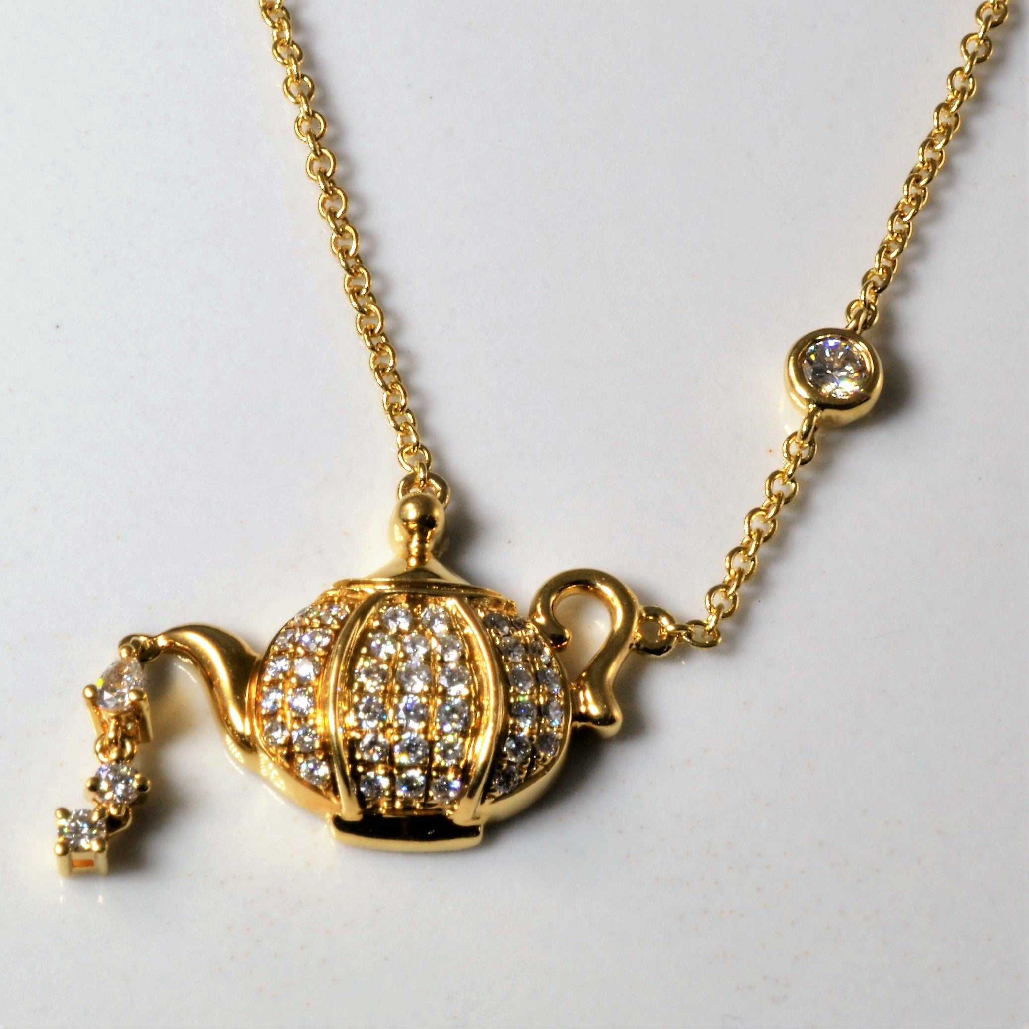 Fine Diamond Tea Pot Necklace | 0.32ctw | 17" |