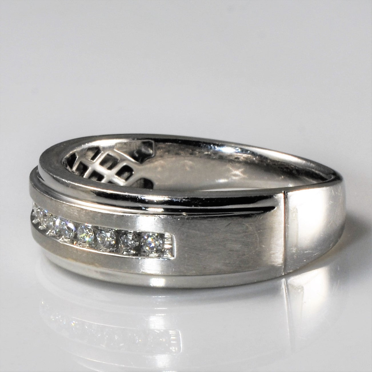 Channel Set Diamond Band | 0.15ctw | SZ 10.25 |