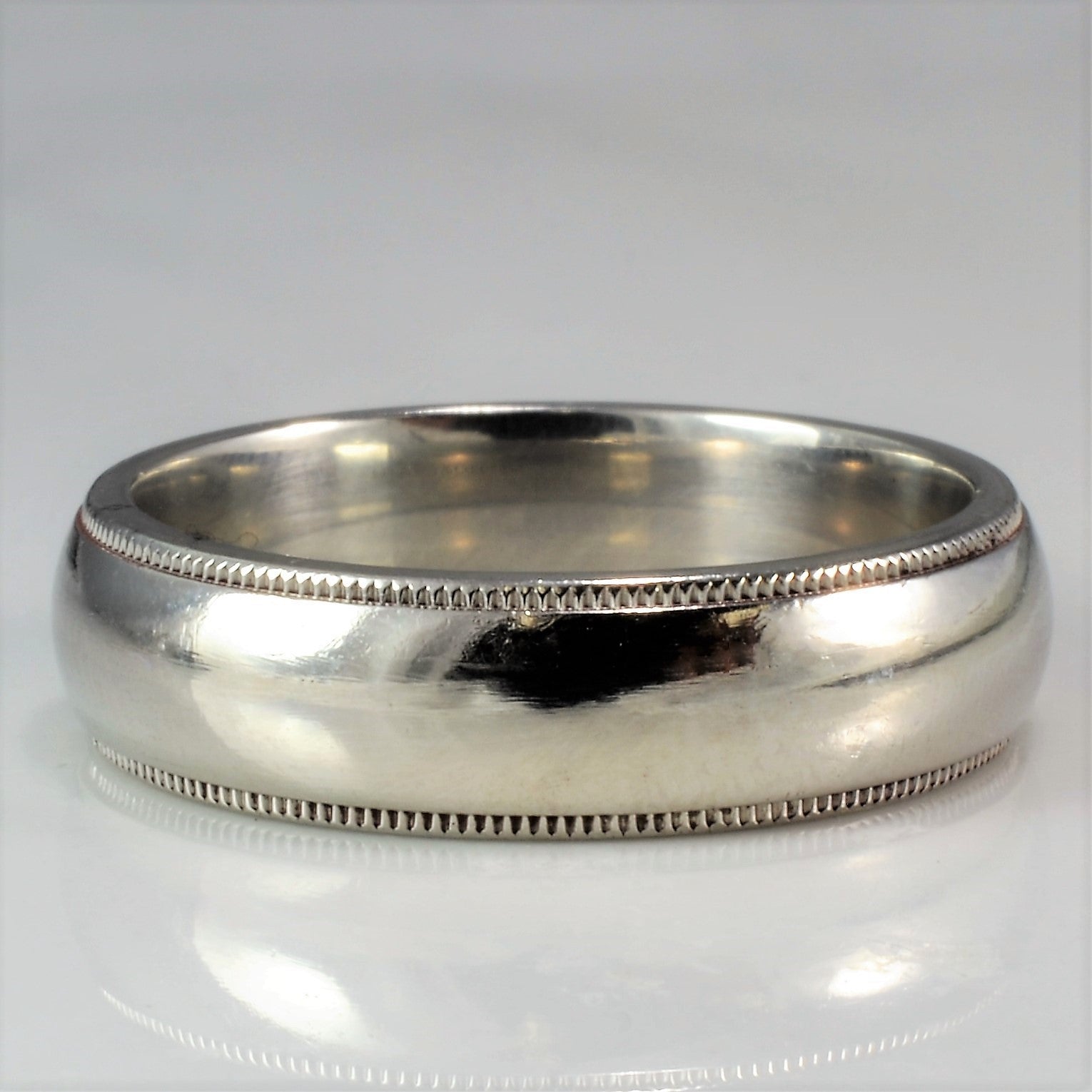 Tiffany Milgrain Platinum Wedding Band SZ