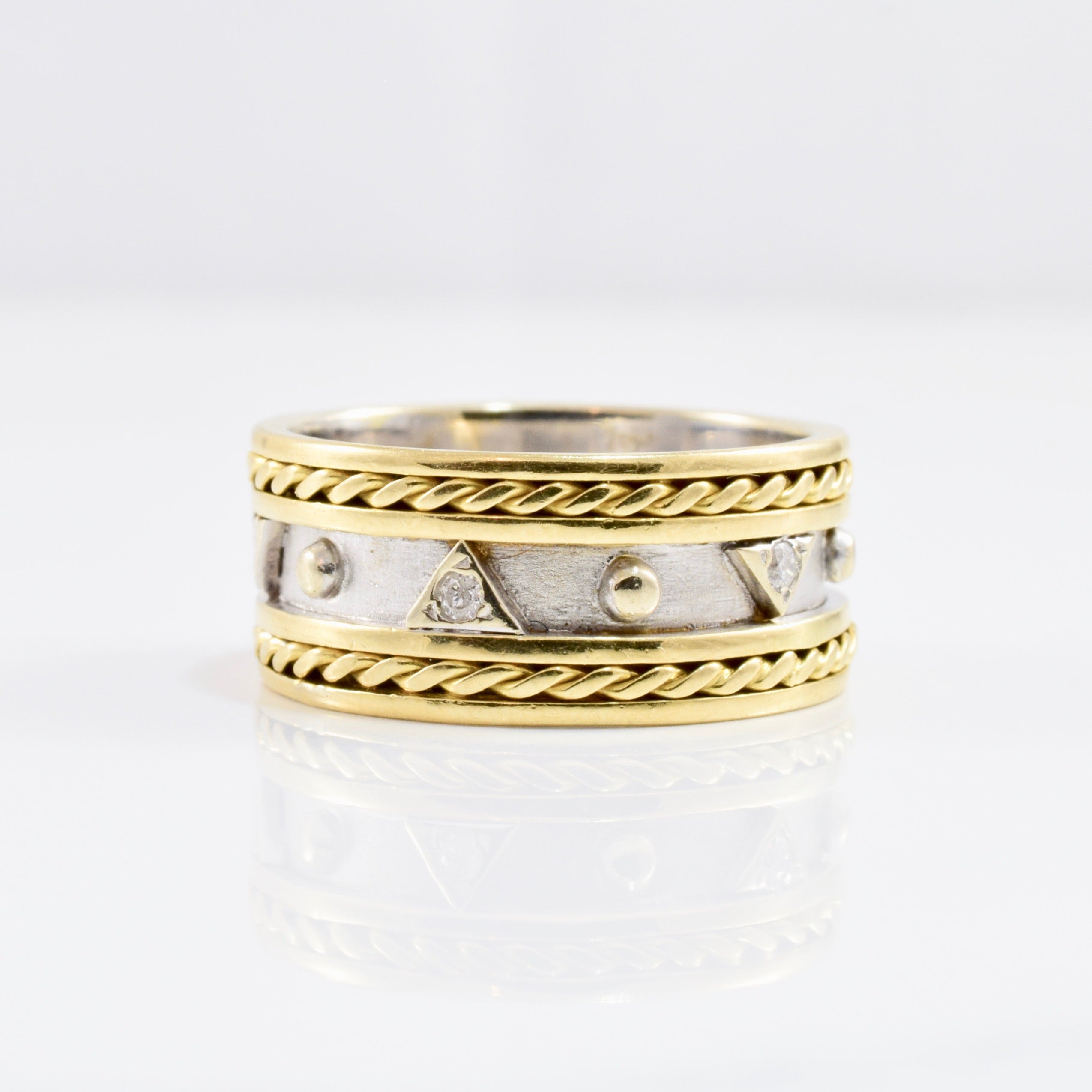 Two Tone Geometric Band | 0.05 ctw SZ 6.75 |