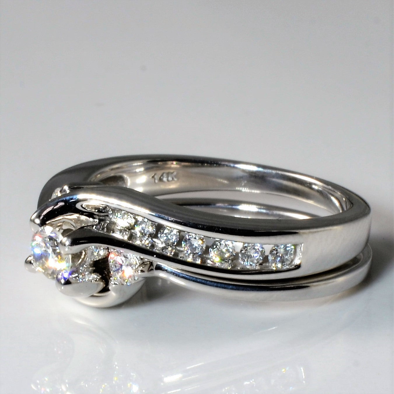 Three Stone Diamond Flare Wedding Set | 0.37ctw | SZ 7 |