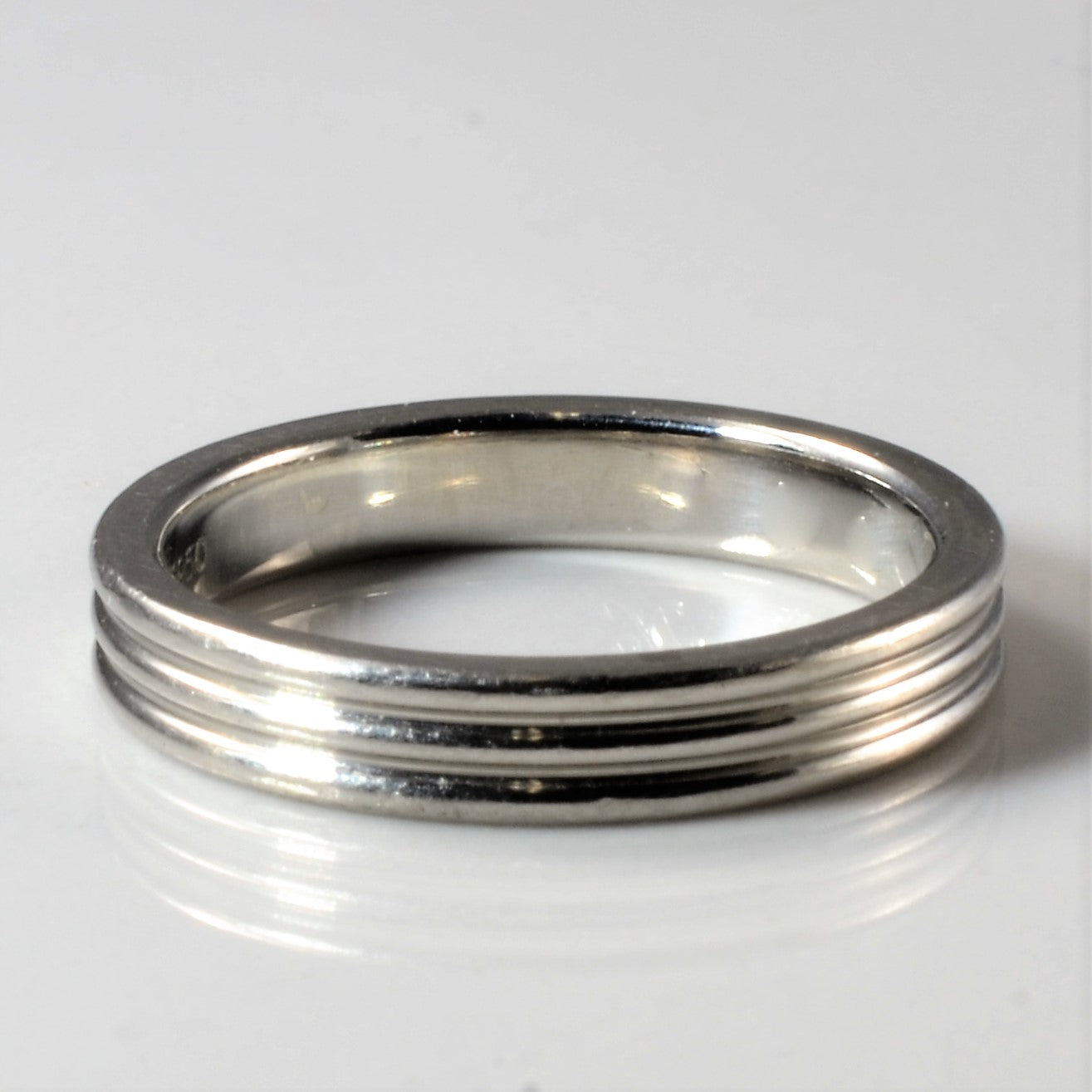 Tiffany & Co.' Platinum Band | SZ 4 |