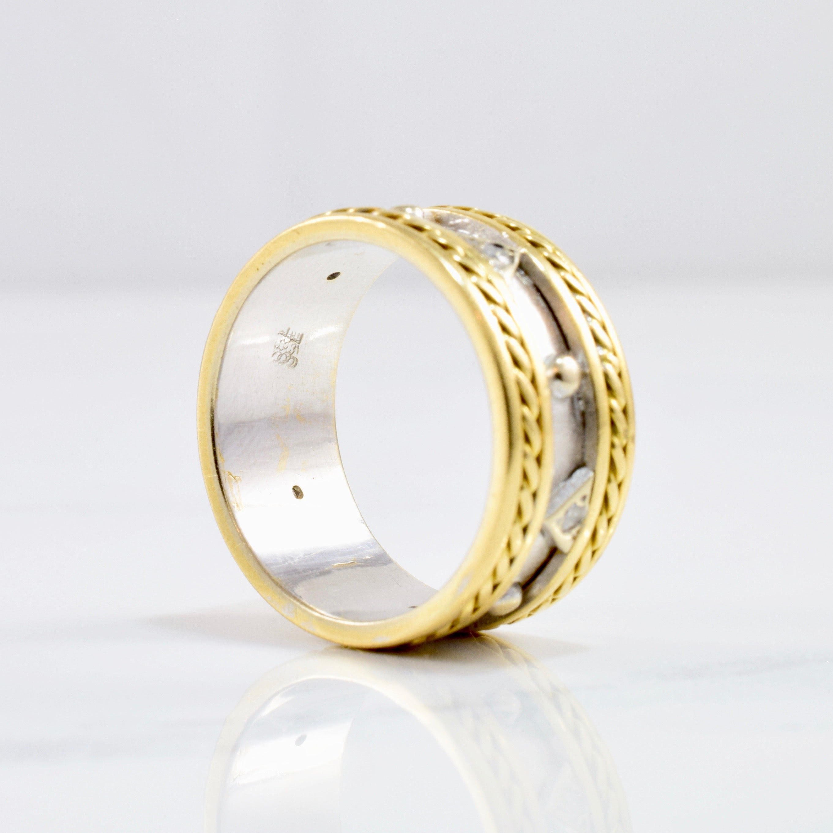 Two Tone Geometric Band | 0.05 ctw SZ 6.75 |