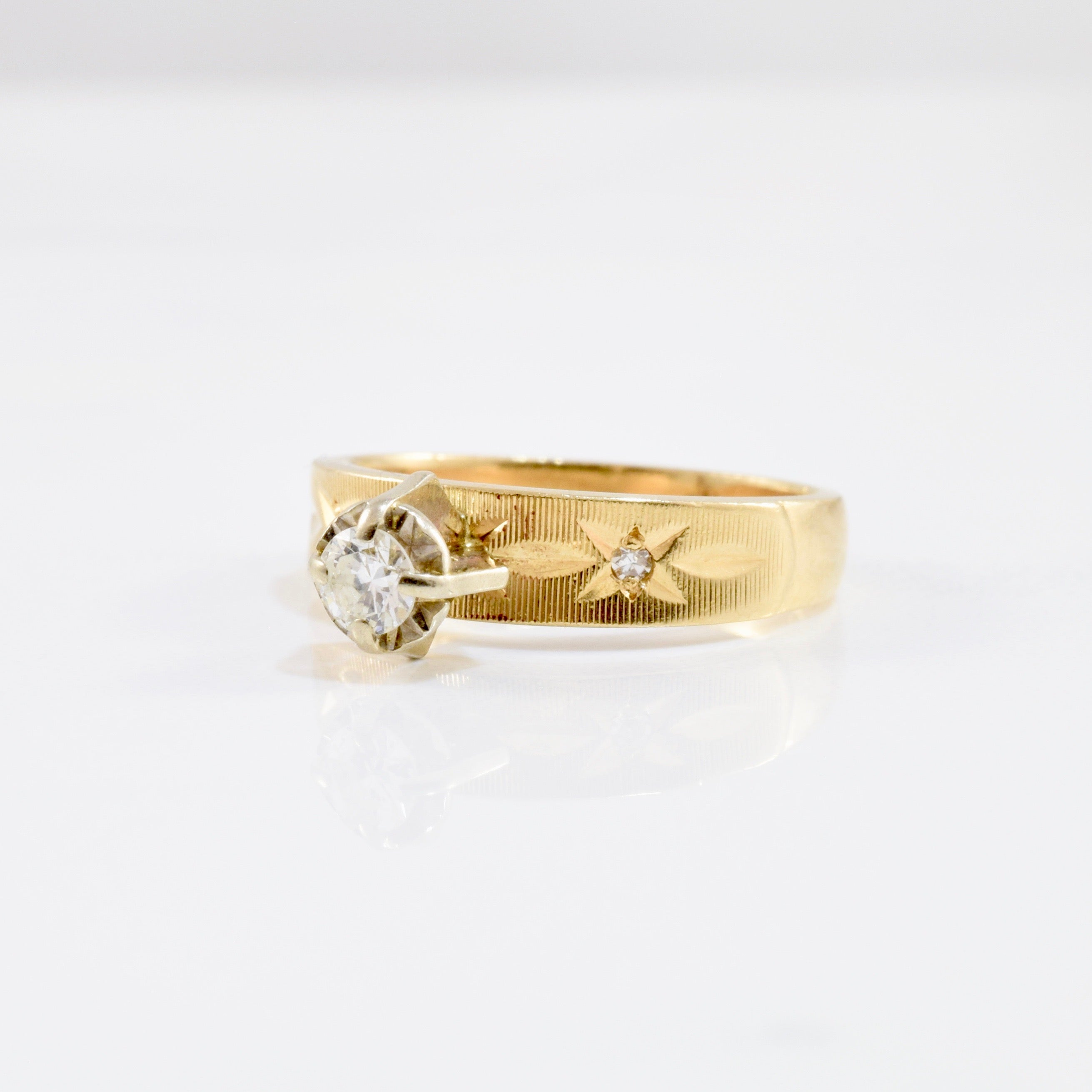 Vintage Engagement Ring | 0.16 ctw SZ 5.25 |
