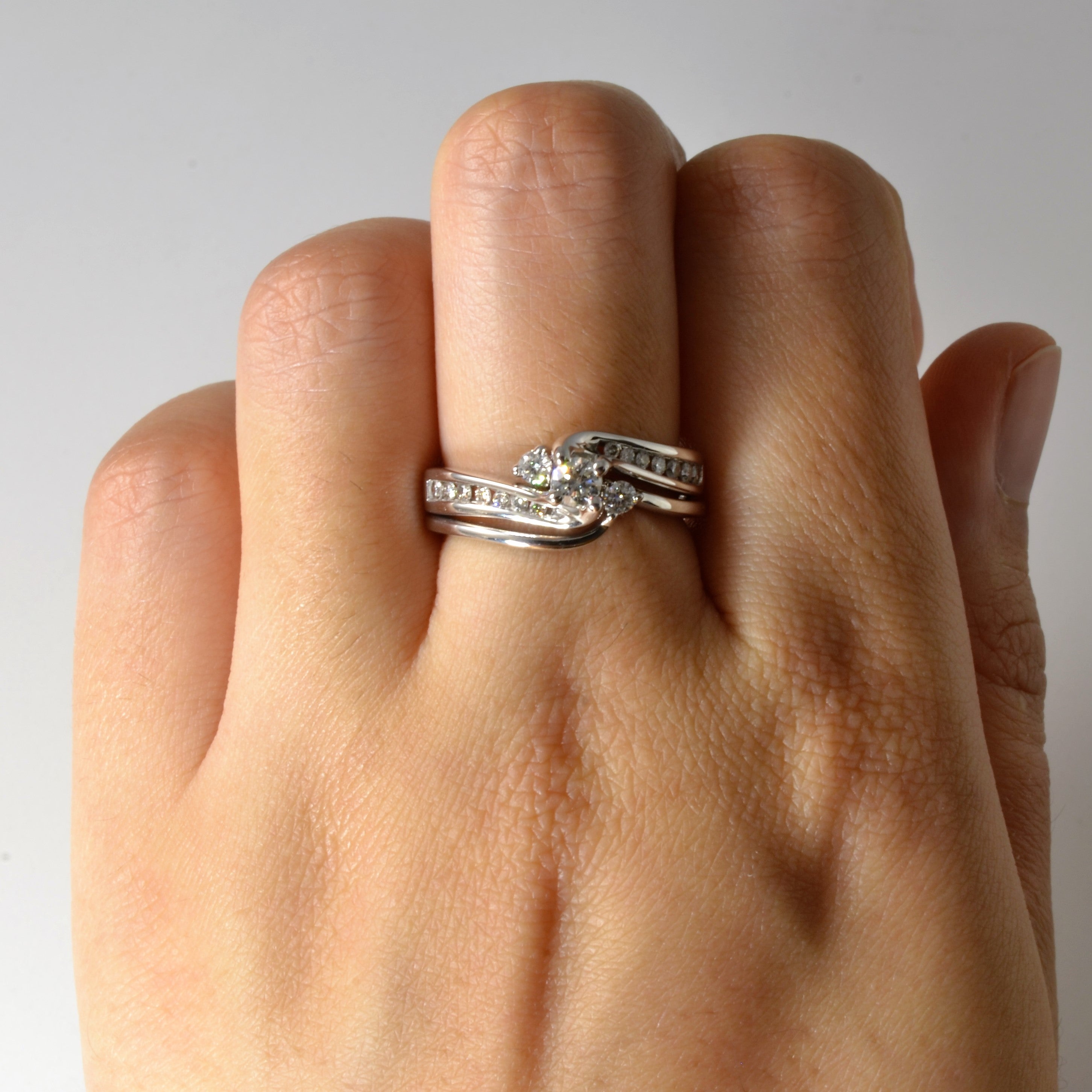 Three Stone Diamond Flare Wedding Set | 0.37ctw | SZ 7 |