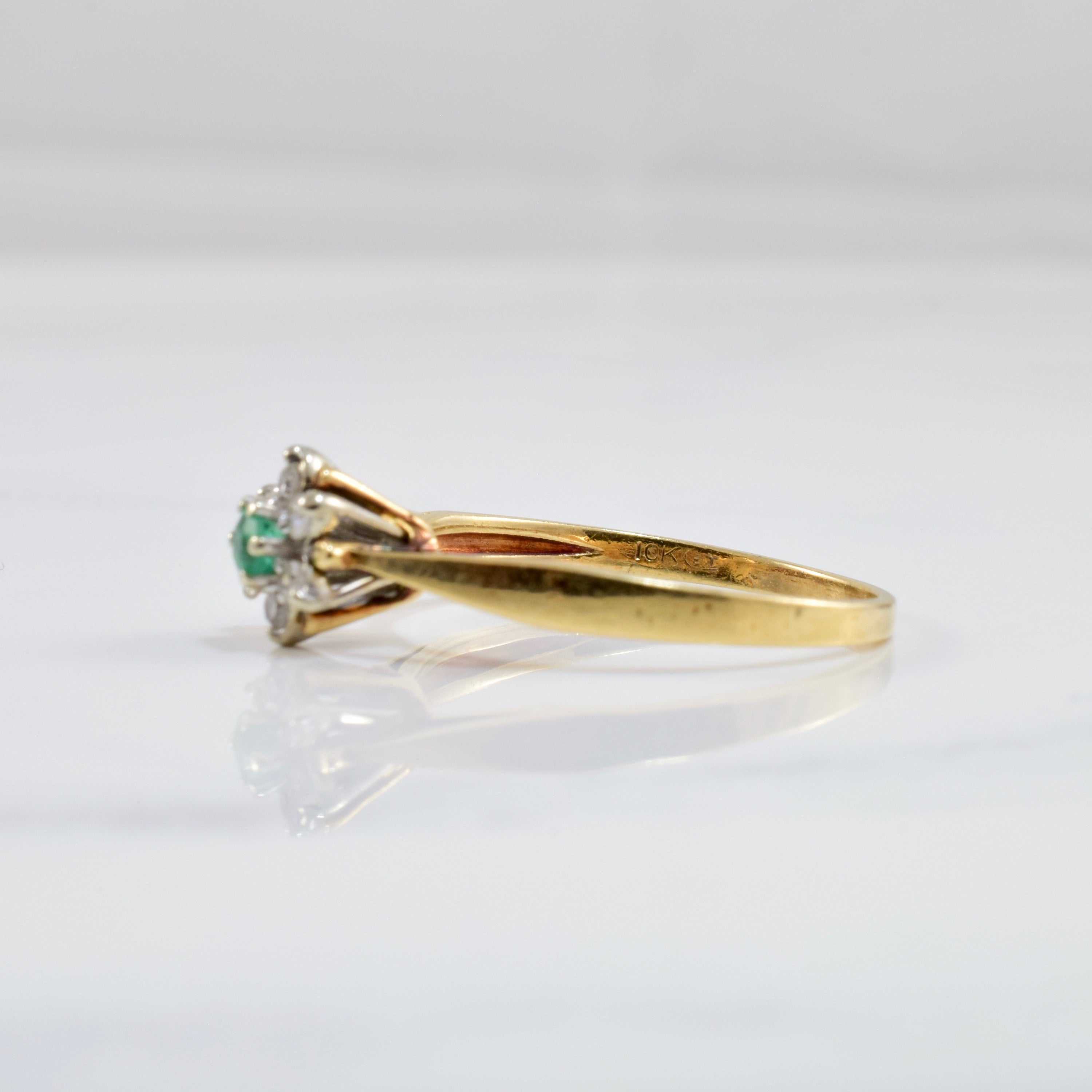 Floral Emerald & Diamond Ring | 0.09 ctw SZ 6.25 |