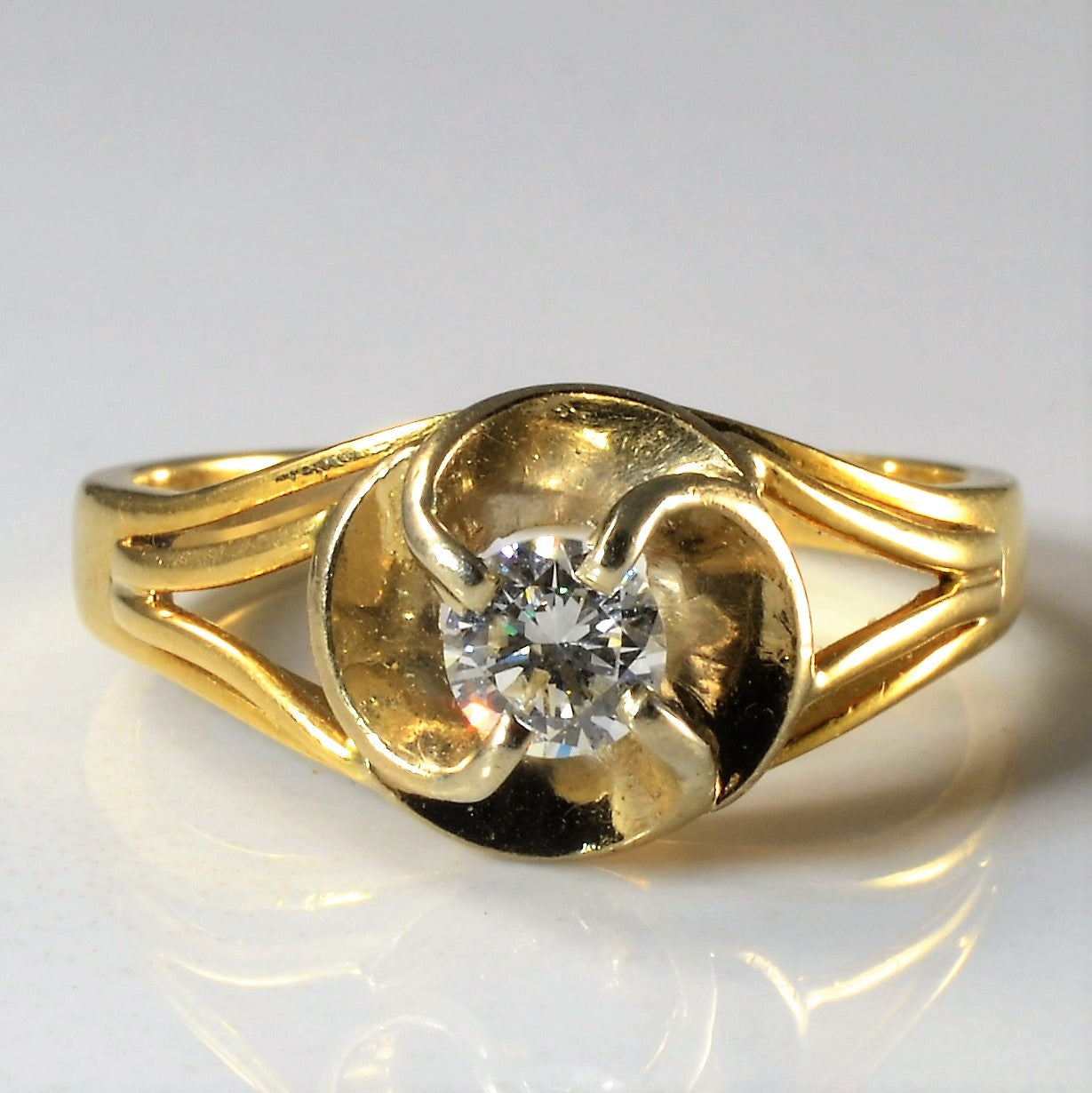 Illusion Set Split Shank Diamond Ring | 0.37ct | SZ 8.75 |