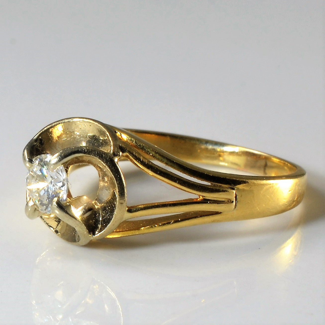 Illusion Set Split Shank Diamond Ring | 0.37ct | SZ 8.75 |