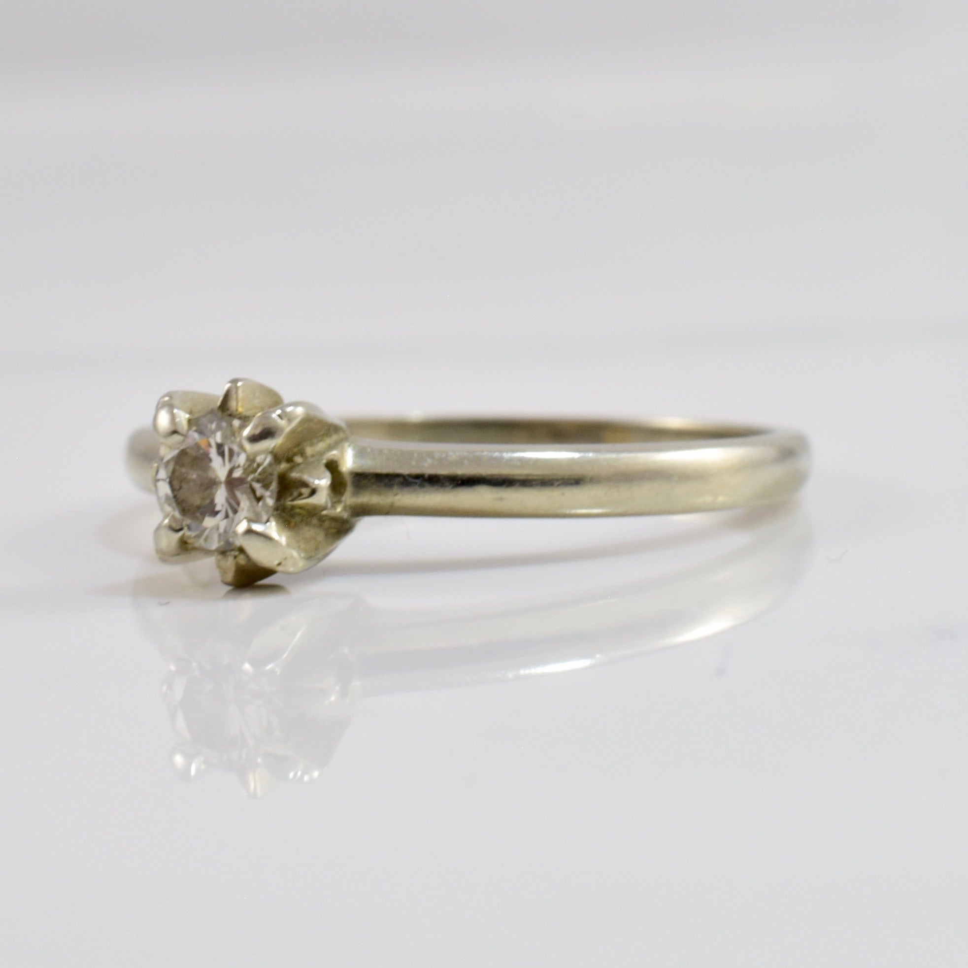 Petite Diamond Engagement Ring | 0.14 ct SZ 5.5 |