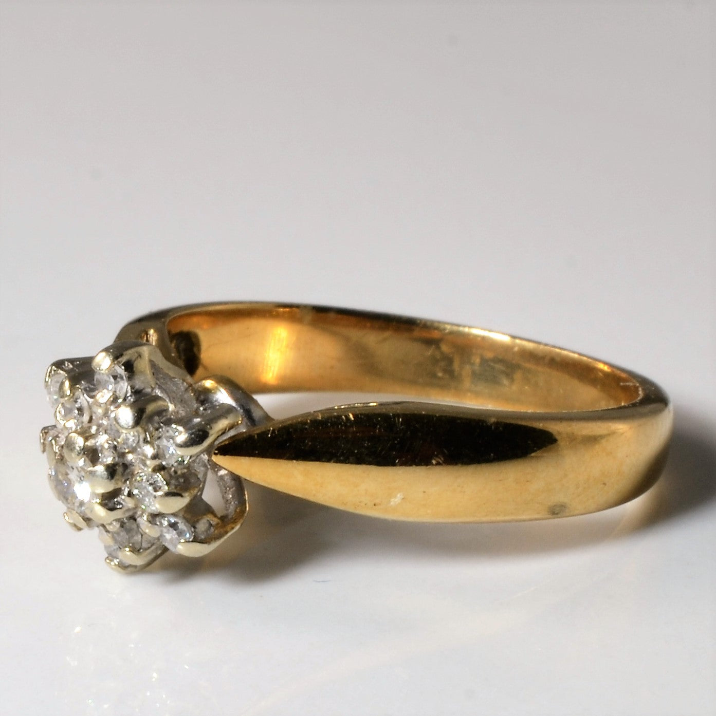Classic Diamond Cluster Ring | 0.17ctw | SZ 6.25 |
