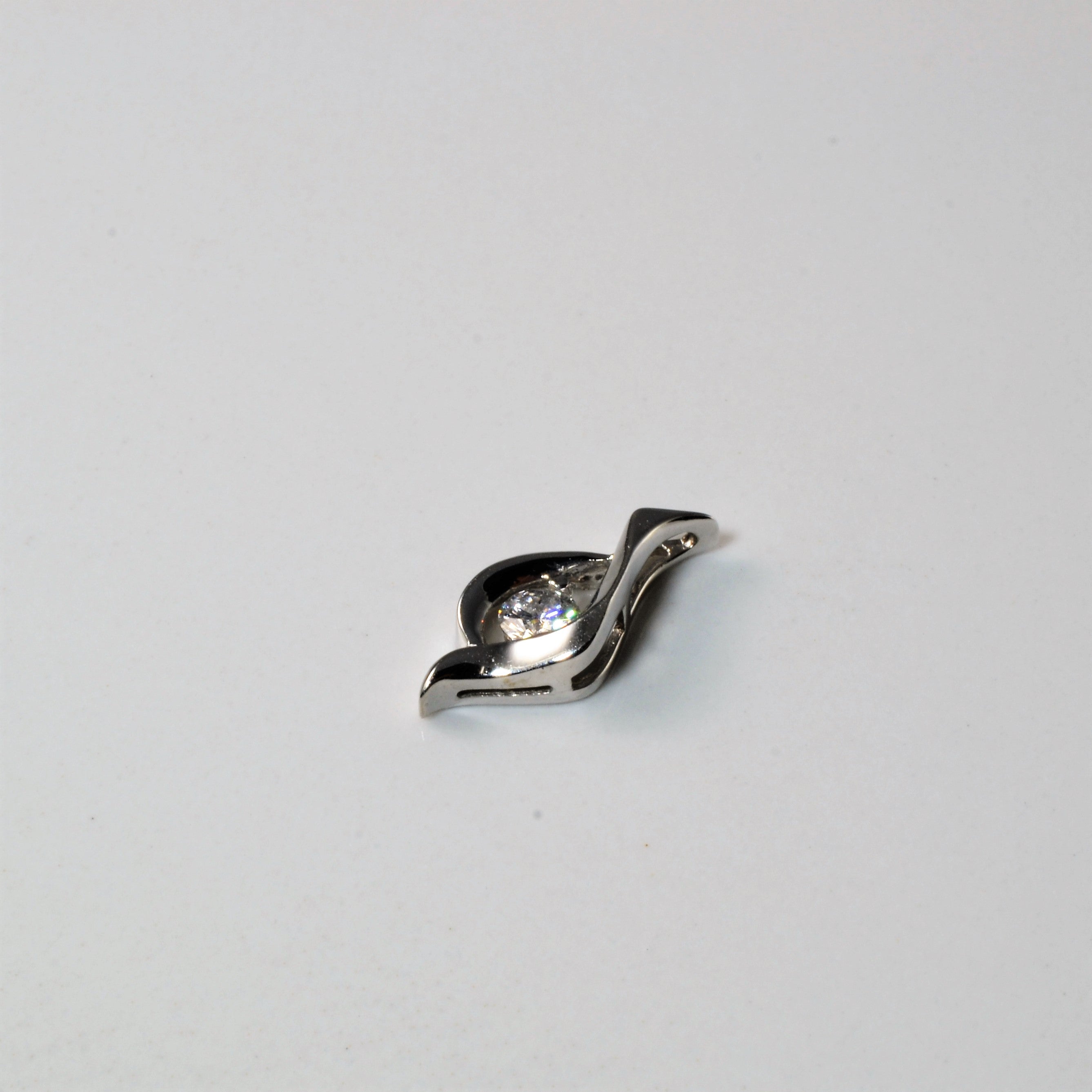 Solitaire Diamond Drop Pendant | 0.20ct |