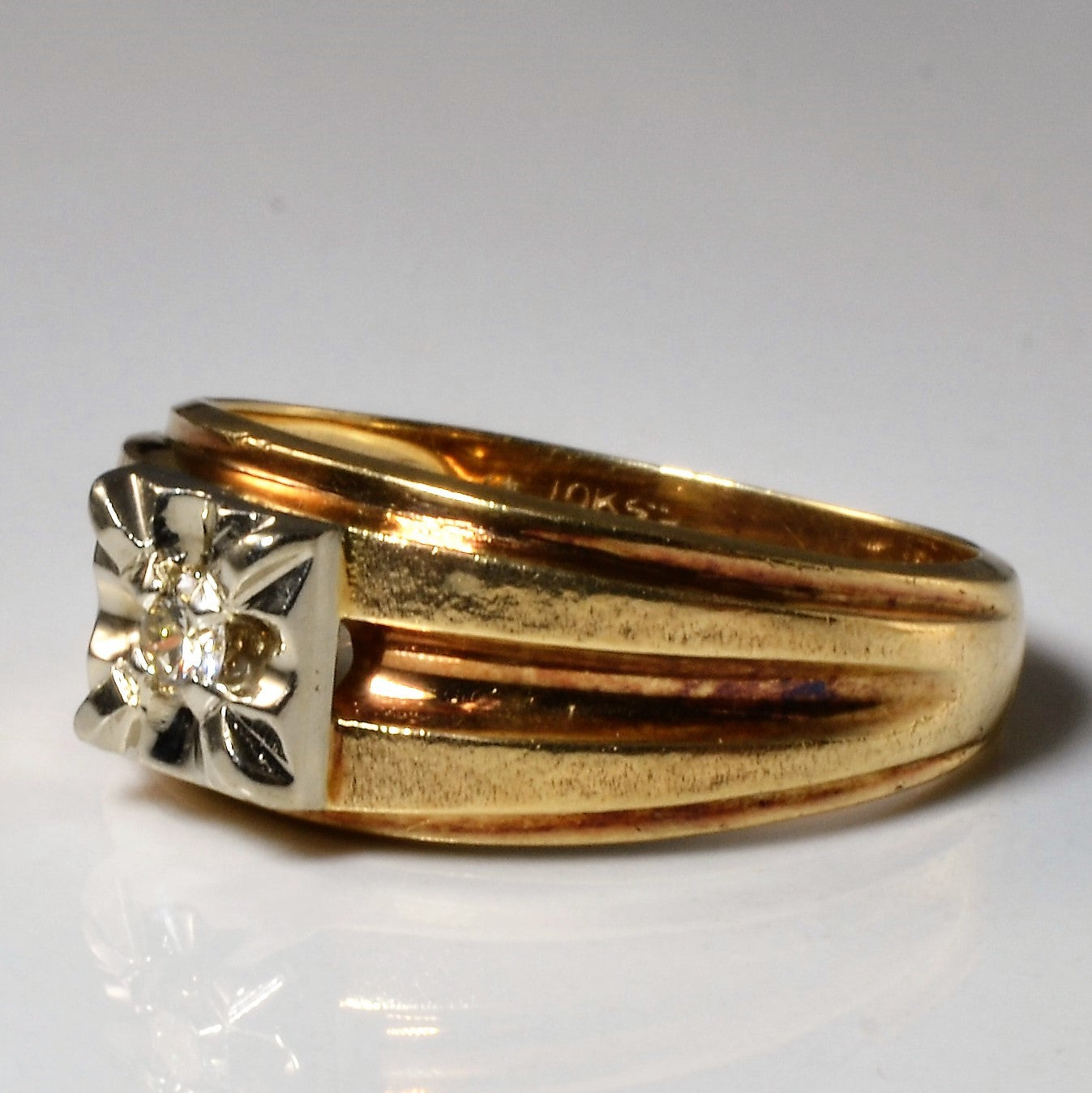 Grooved Illusion Diamond Ring | 0.10ct | SZ 9.5 |