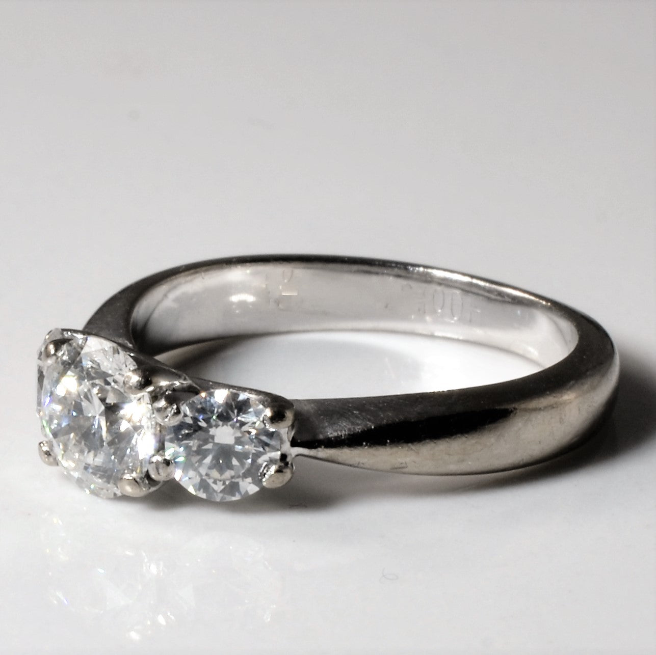Three Stone Diamond Ring | 0.91ctw | SZ 4.5 |