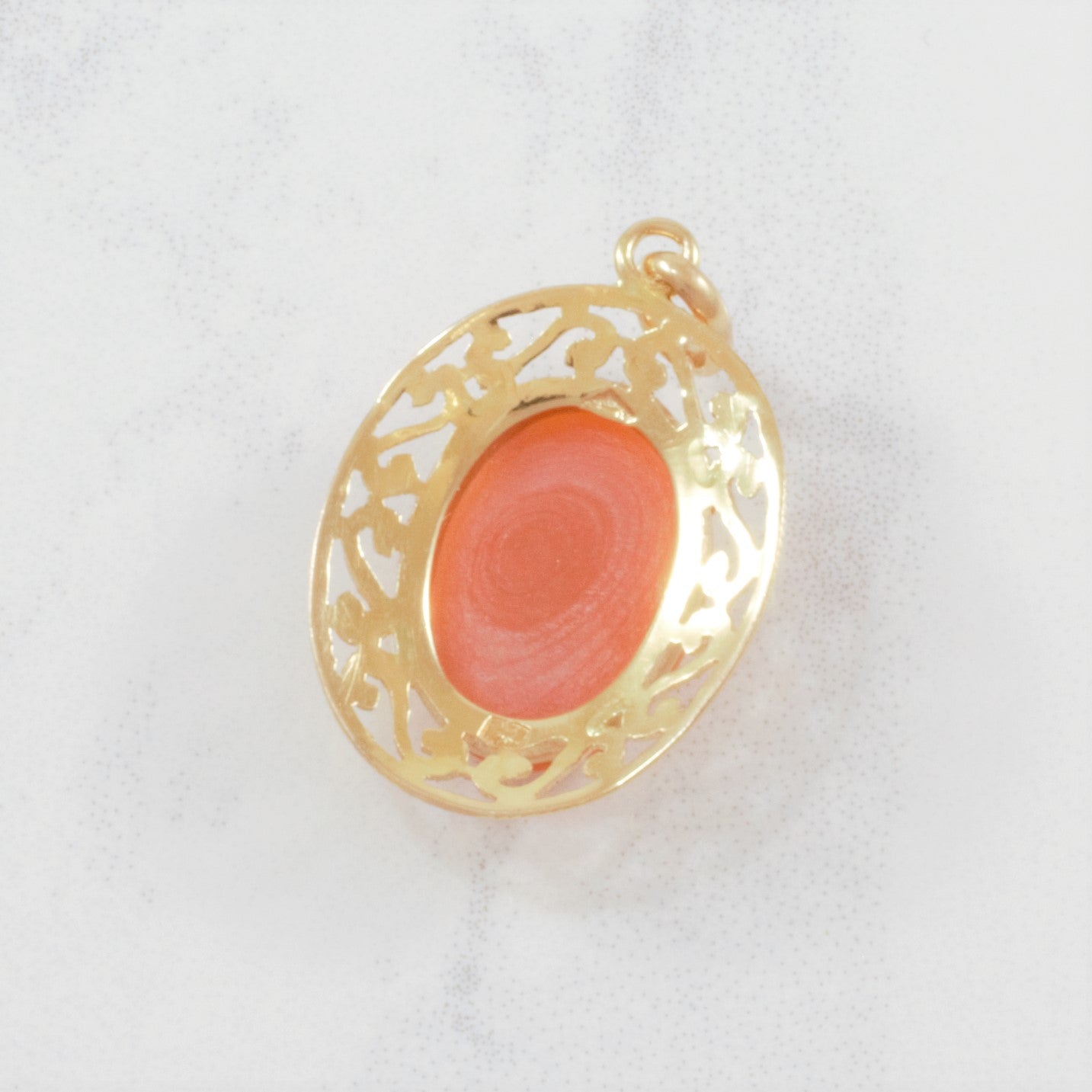 Retro Era Filigree Cameo Pendant