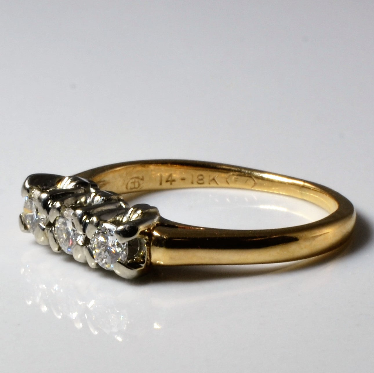 Three Stone Diamond Ring | 0.27ctw | SZ 5.5 |