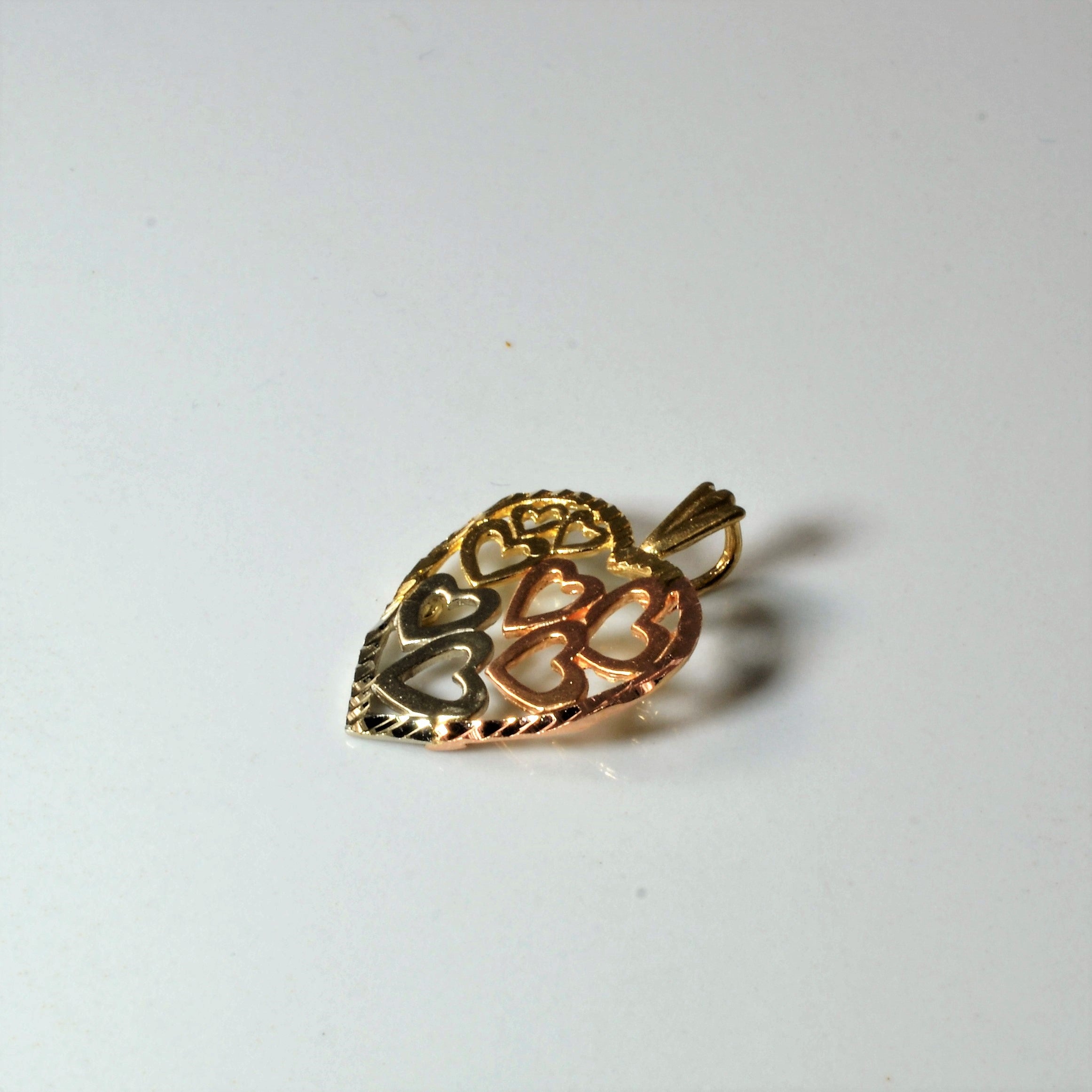 Tri Tone Gold Heart Pendant |