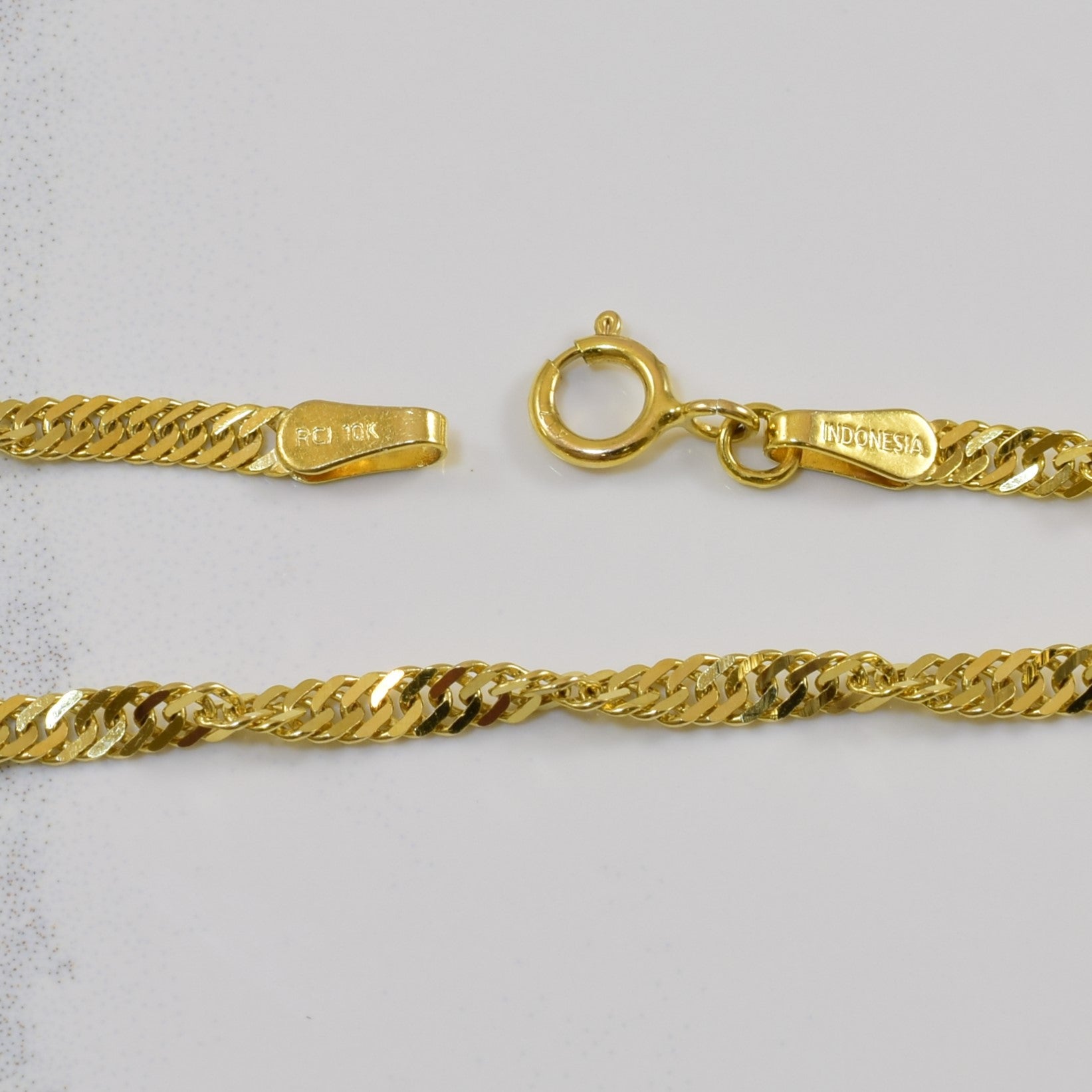 10k Yellow Gold Singapore Chain | 17.5" |