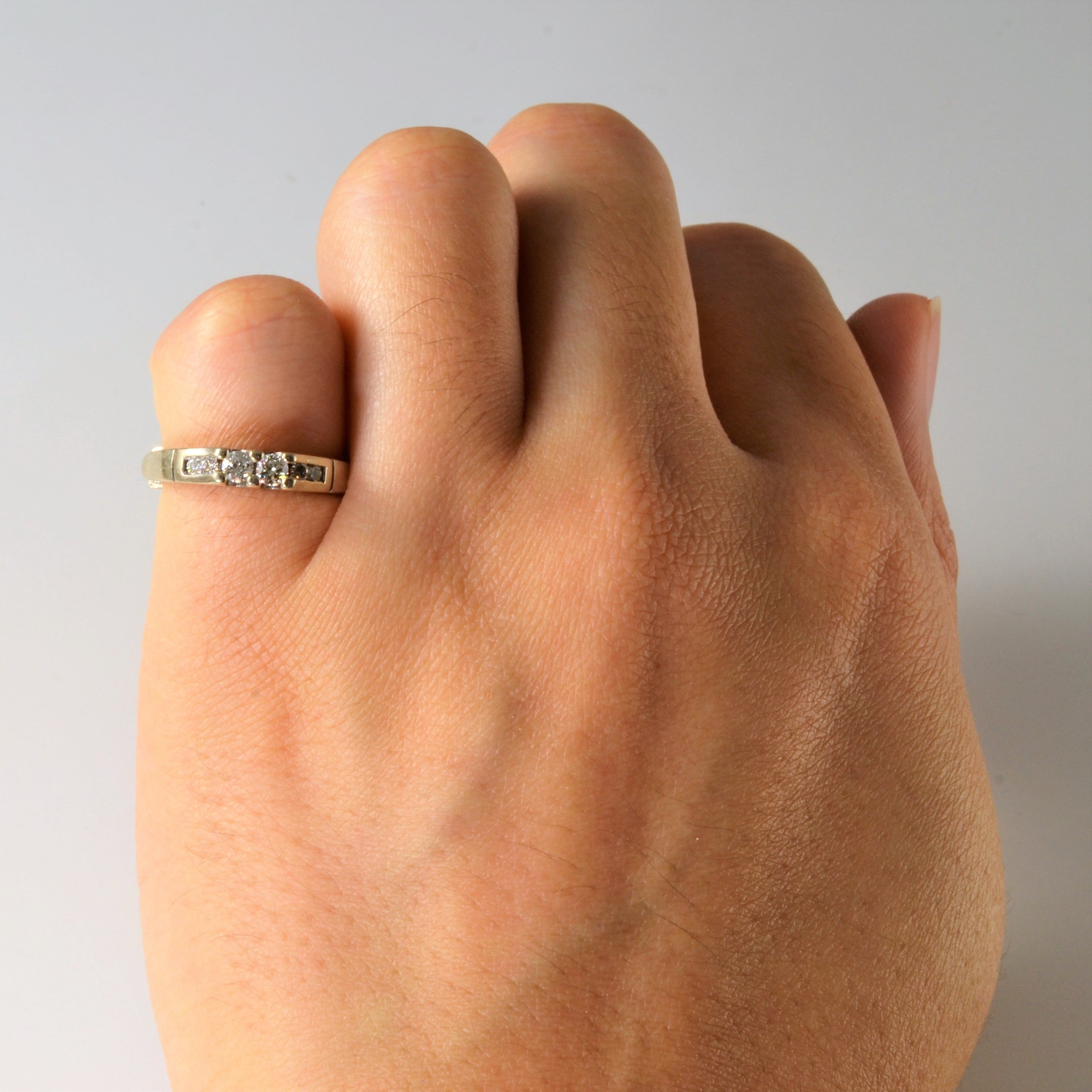 Arthritic Shank Double Diamond Band | 0.18ctw | SZ 3 |
