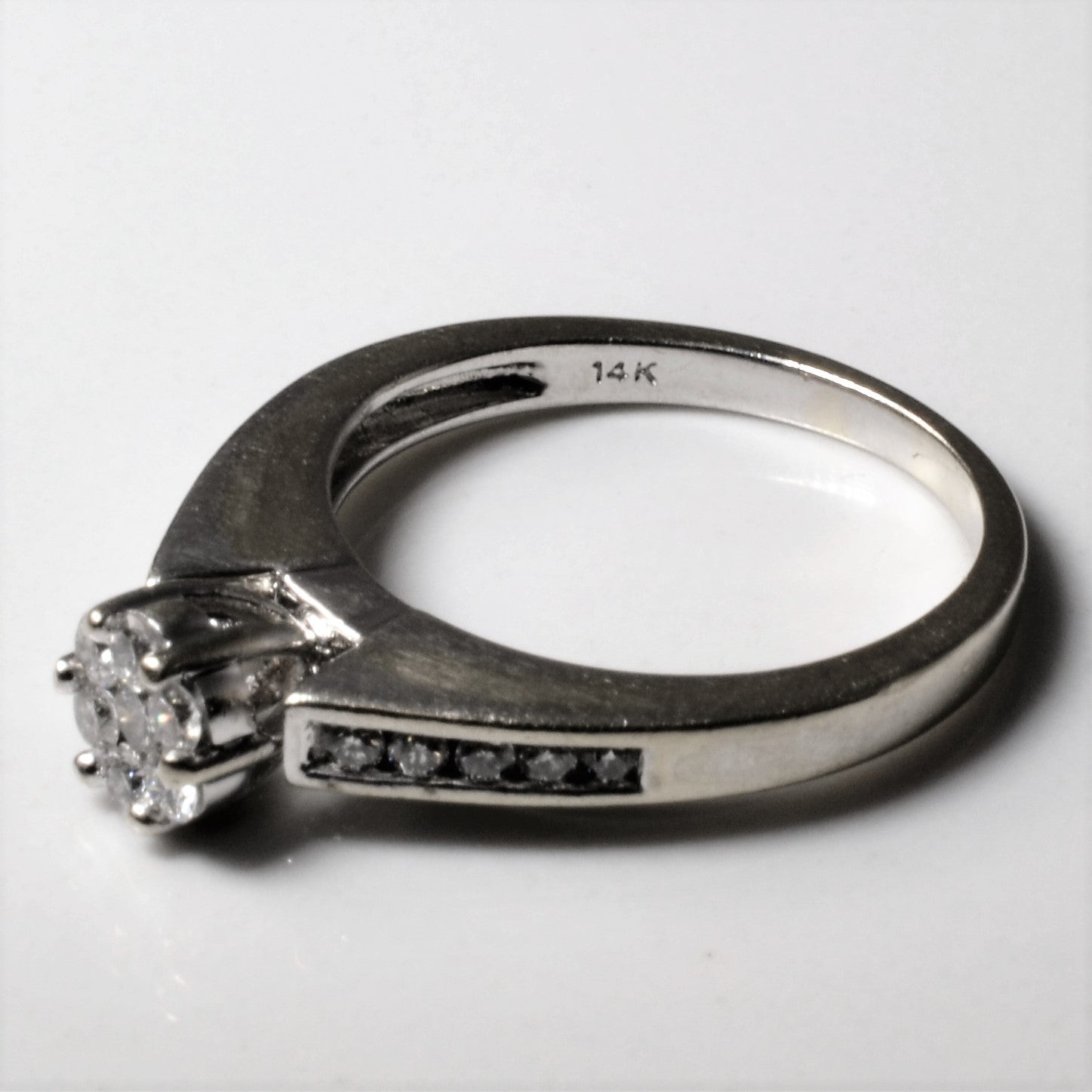 Illusion Cluster Diamond Ring | 0.37ctw | SZ 6 |
