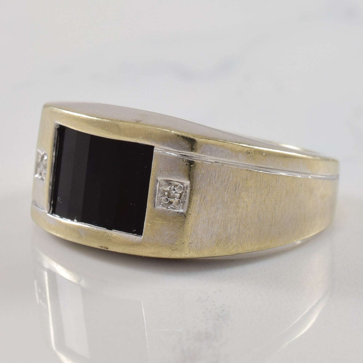 Onyx & Diamond Flat Edge Ring | 2.20ct, 0.01ctw | SZ 6.25 |