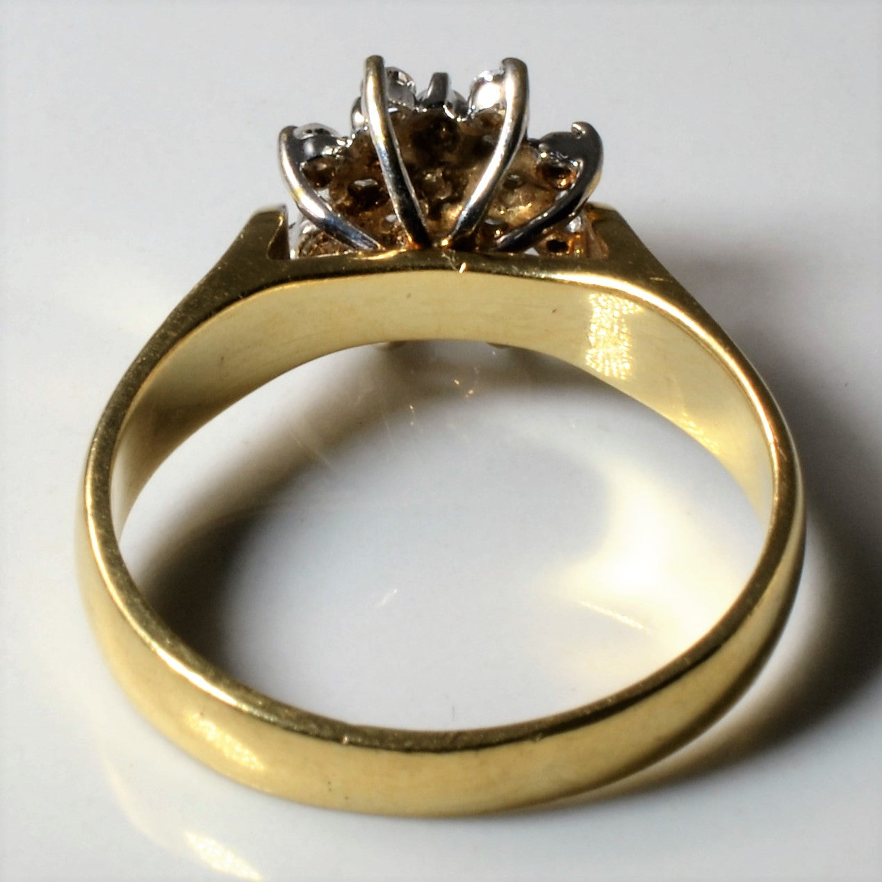 Diamond Cluster Ring | 0.25ctw | SZ 6 |