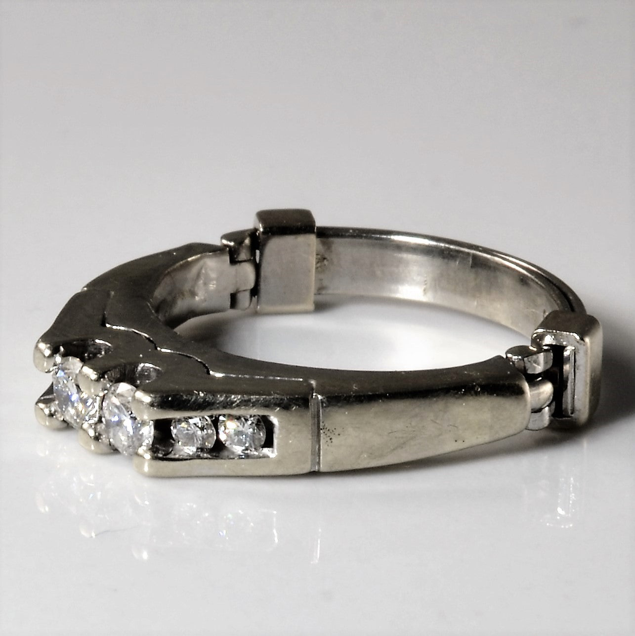 Arthritic Shank Double Diamond Band | 0.18ctw | SZ 3 |