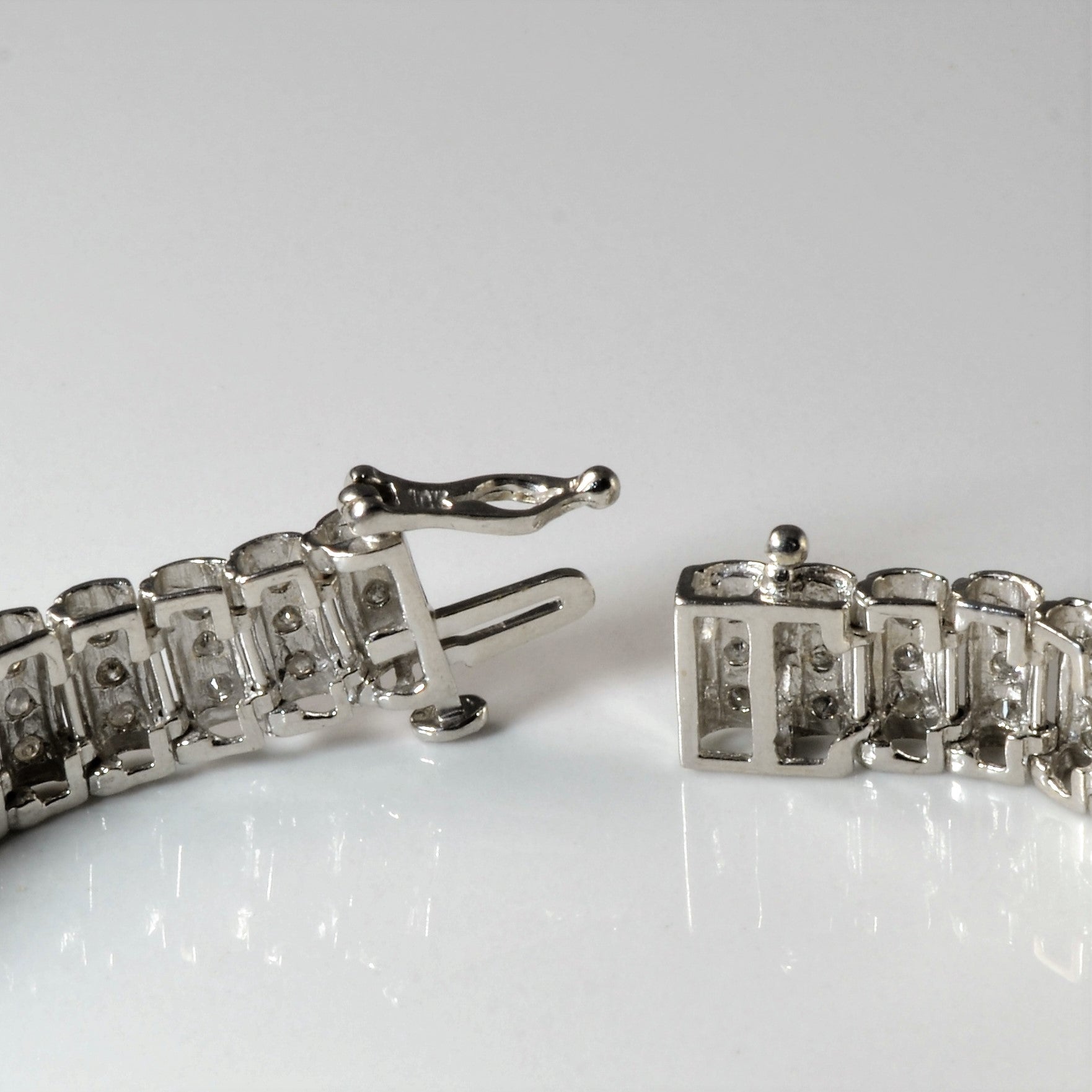 Diamond Wide Link Bracelet | 2.25ctw | 7" |