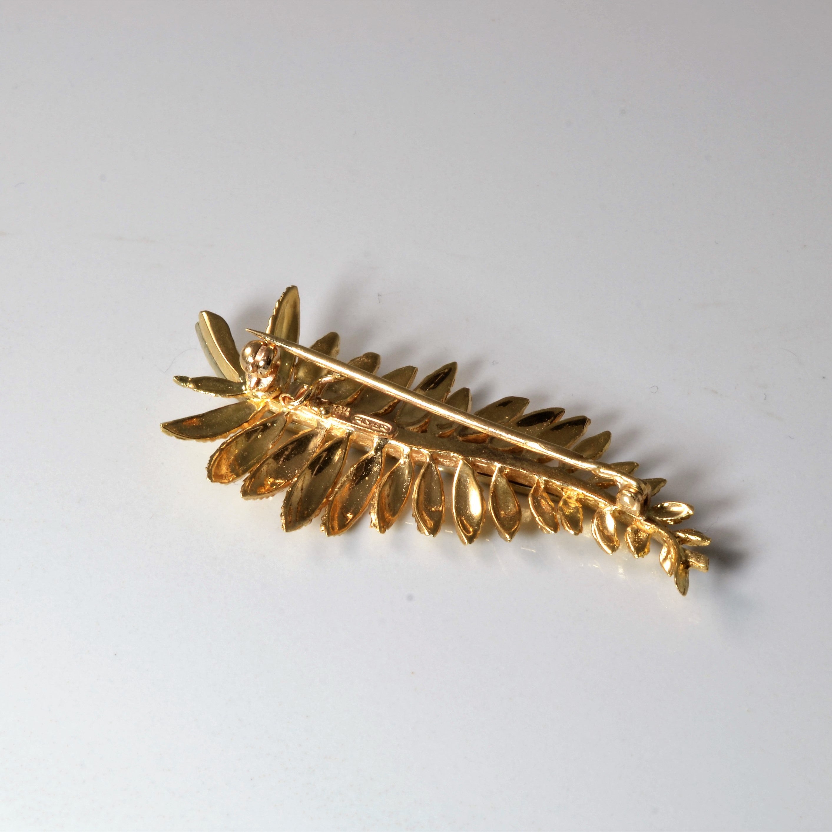 Diamond Fern Brooch | 0.14ctw |