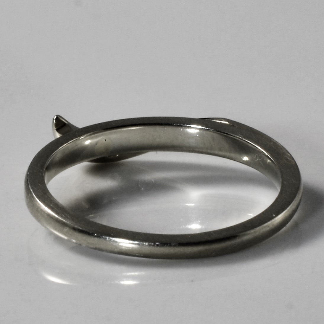 Diamond Swoop Contour Band | 0.025ctw | SZ 4.5 |