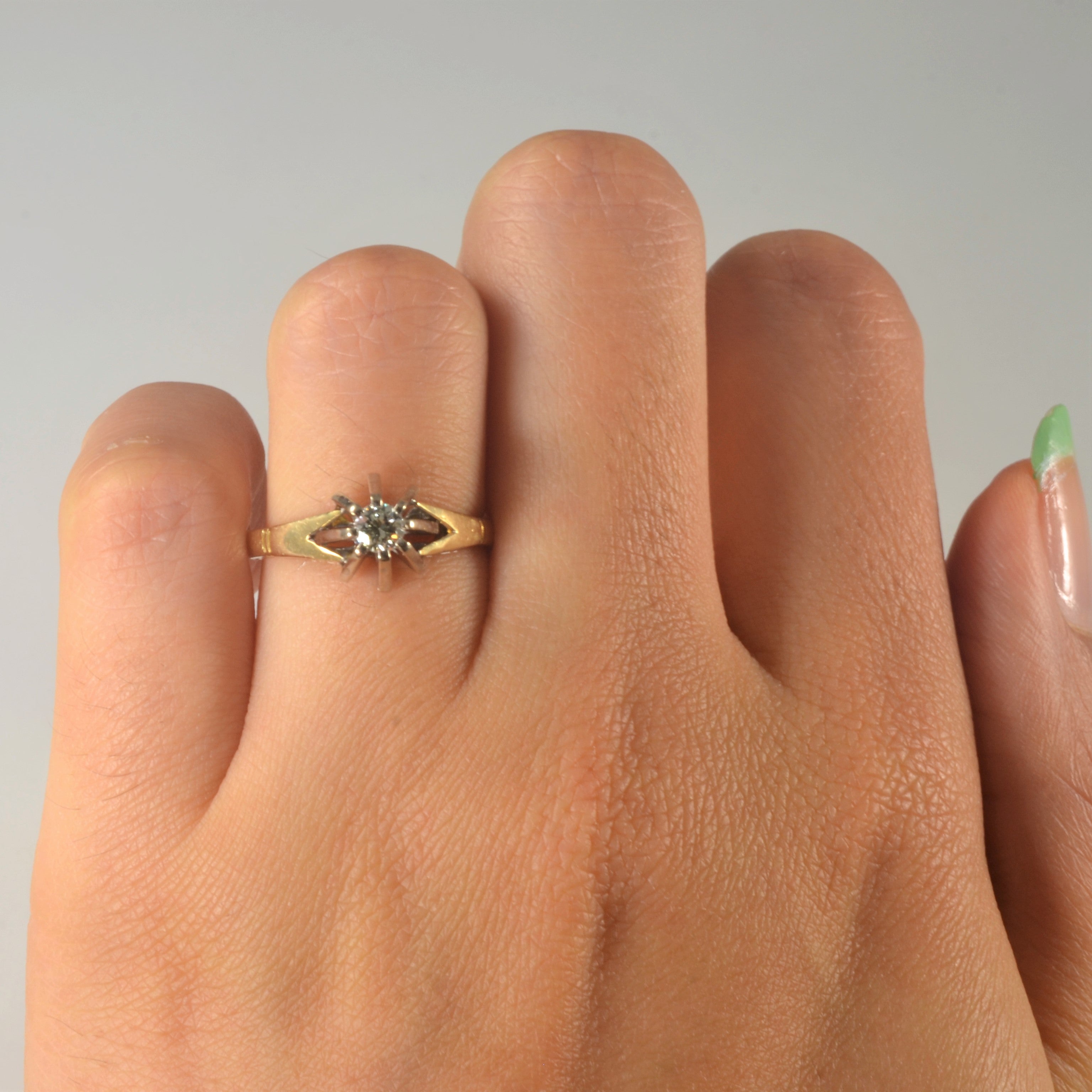 Starburst Diamond Solitaire Ring | 0.20ct | SZ 6 |
