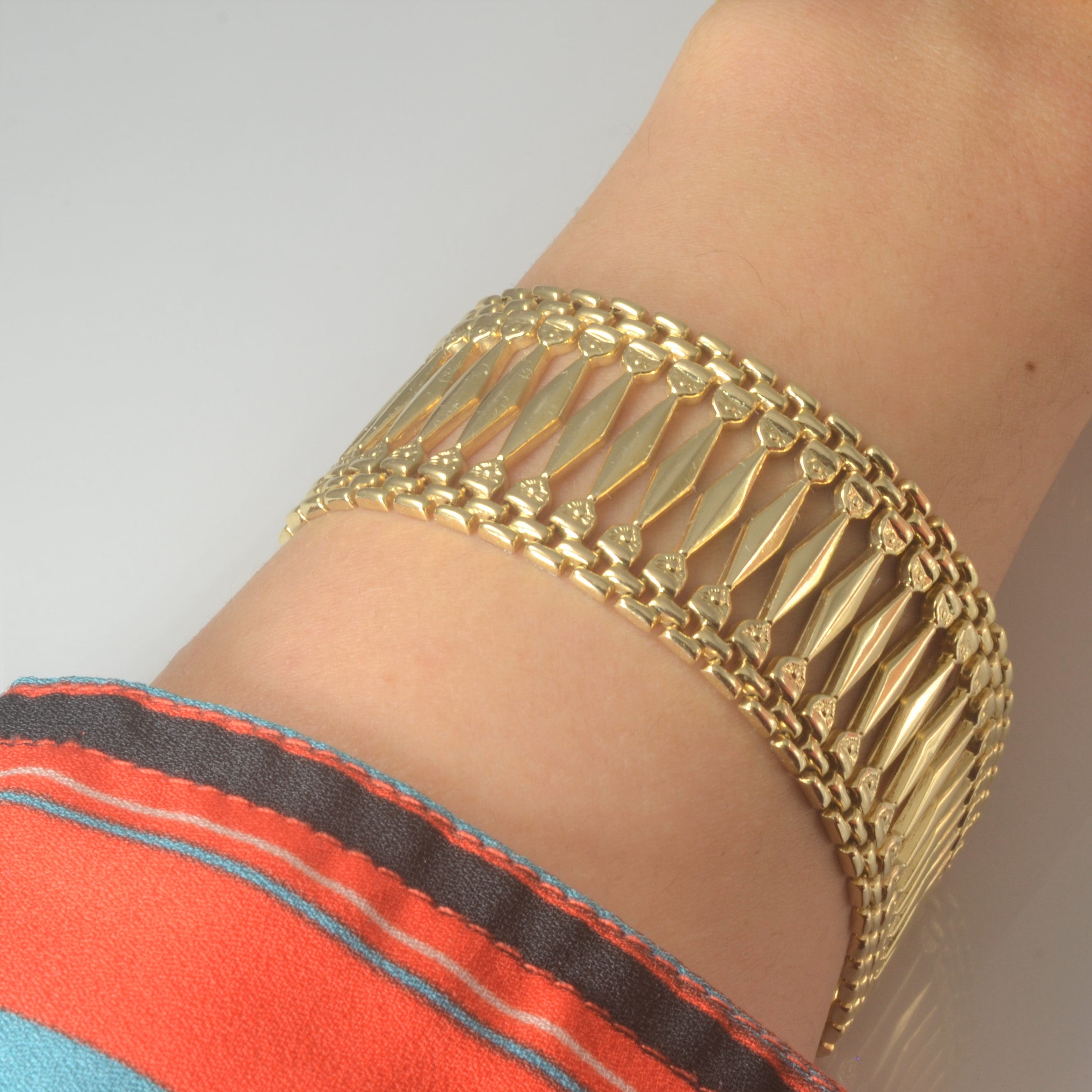 Textured Gold Bar Bracelet | 7" |