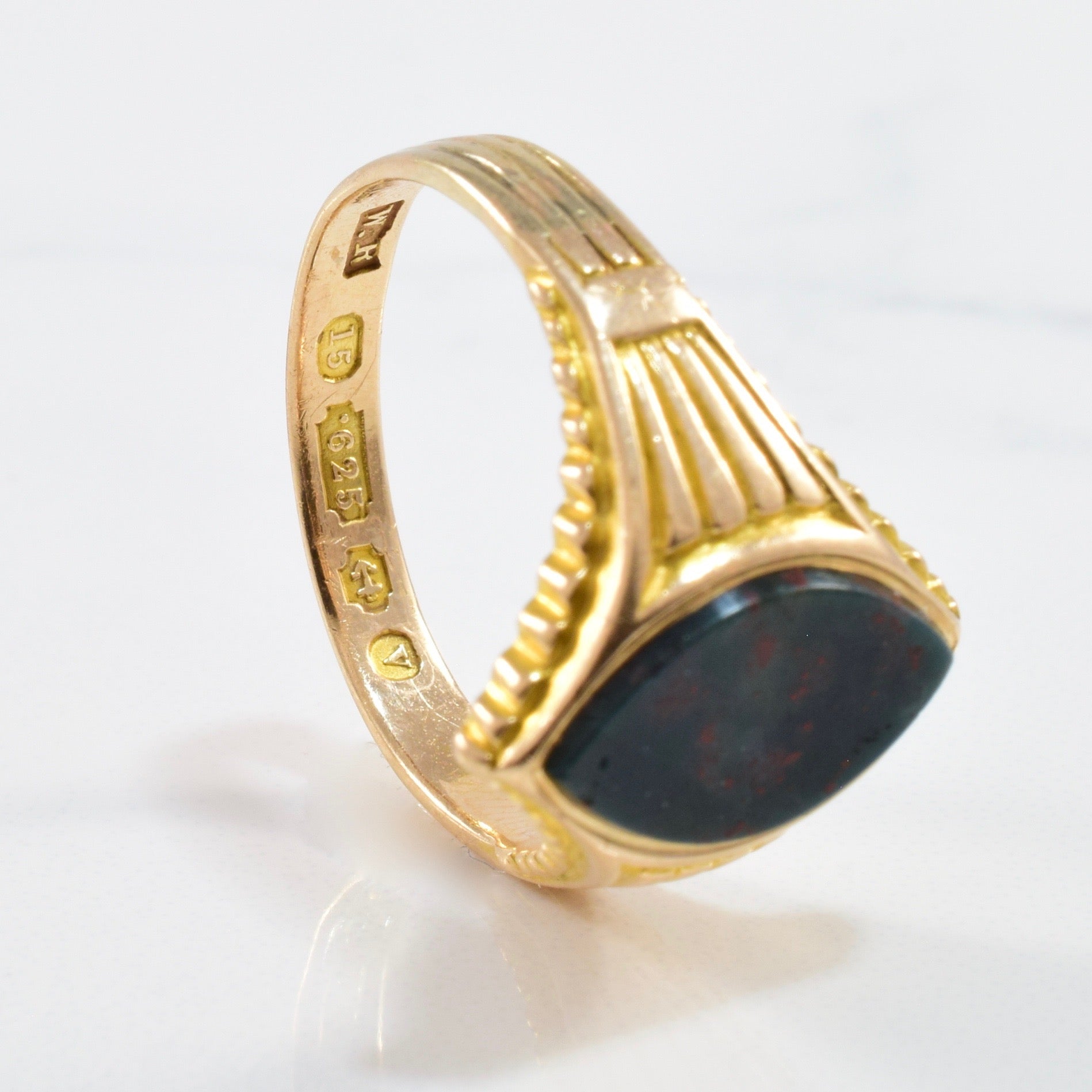 Victorian Bezel Set Bloodstone Ring | 1.80ct | SZ 7.75 |