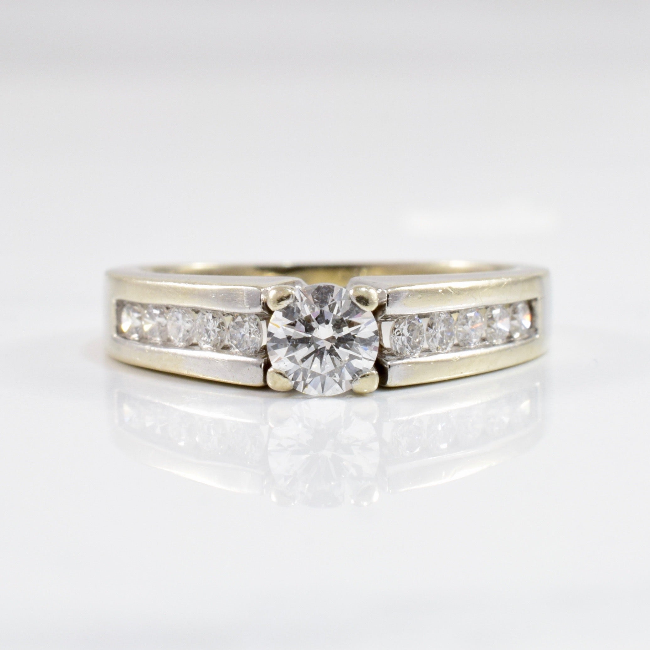 Bague de fiançailles classique avec pierre latérale | 0,63 ct au total, taille 5,75 |