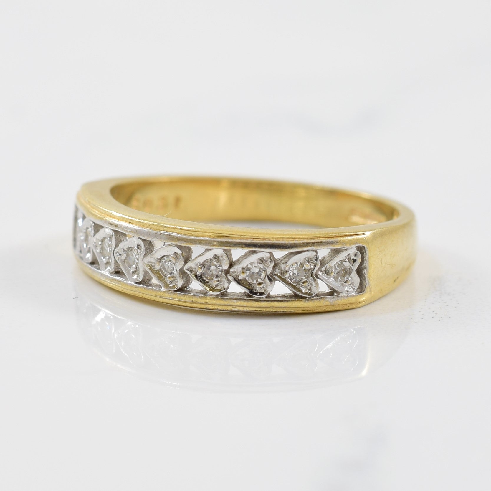 Alliance demi-éternité en forme de cœur serti de diamants | 0,05 ct | Taille 5,75 |