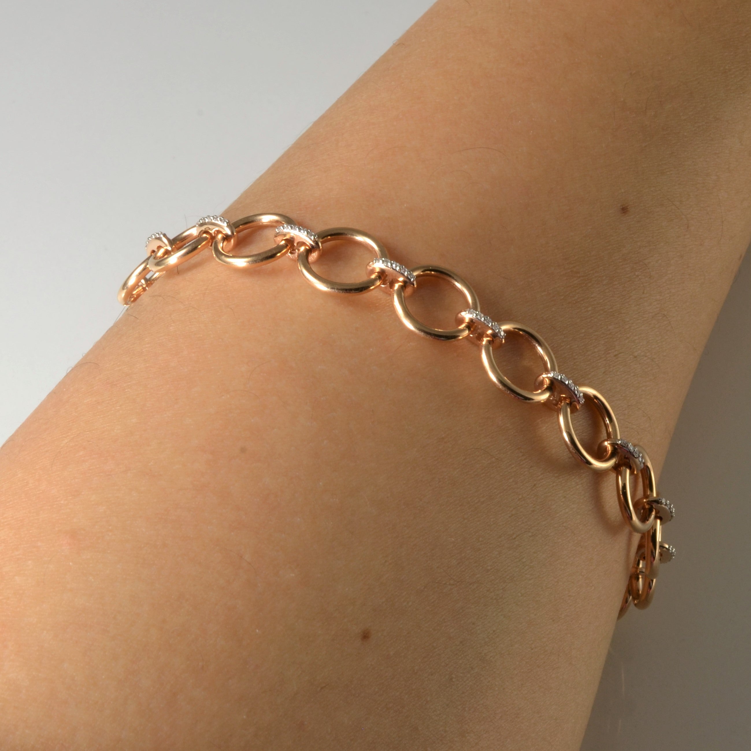 Diamond Linked Rose Gold Circle Bracelet | 0.08ctw | 6.5" |