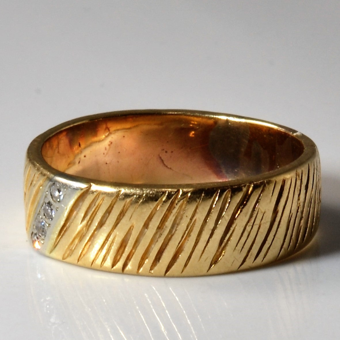 Textured Diamond Band | 0.05ctw | SZ 9 |