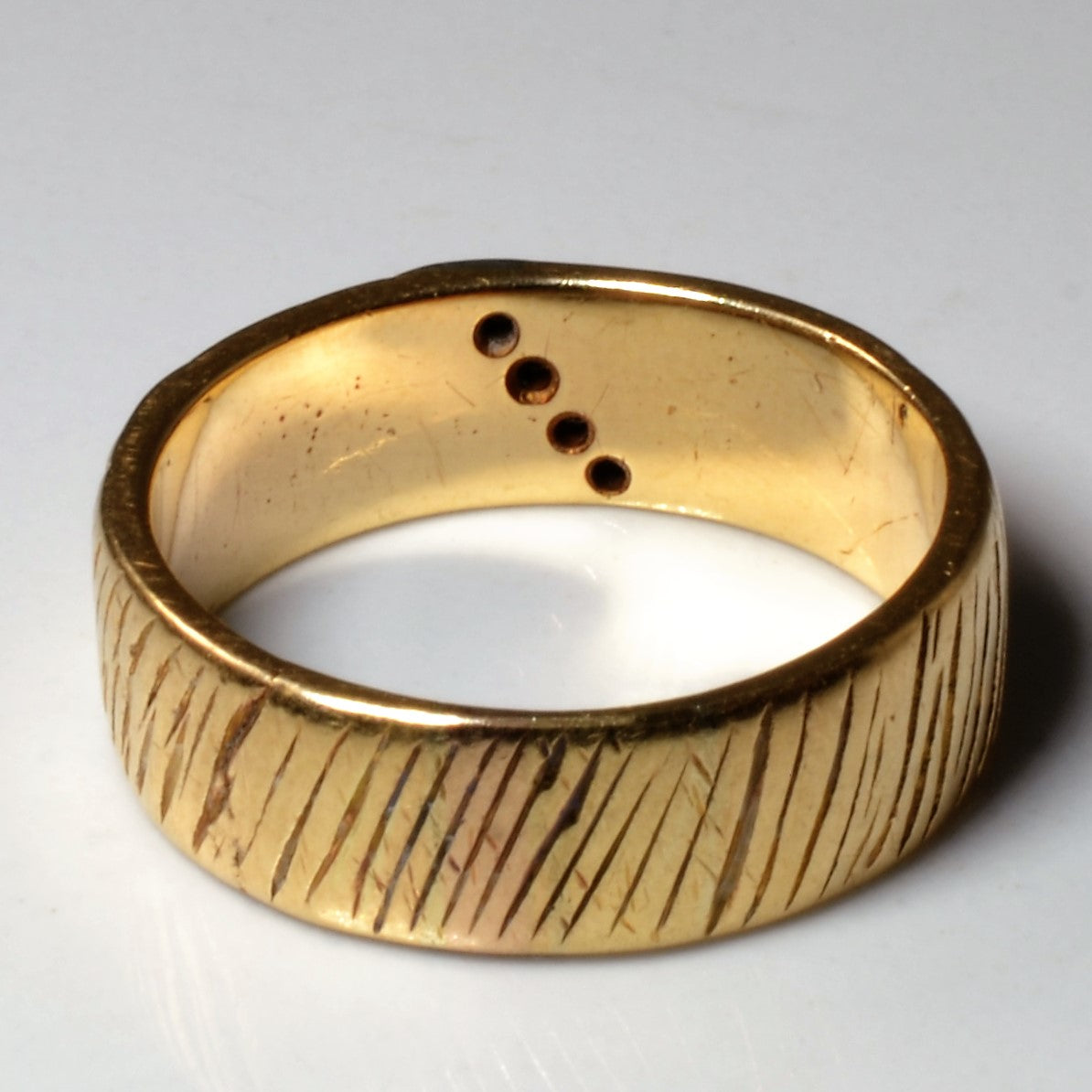 Textured Diamond Band | 0.05ctw | SZ 9 |