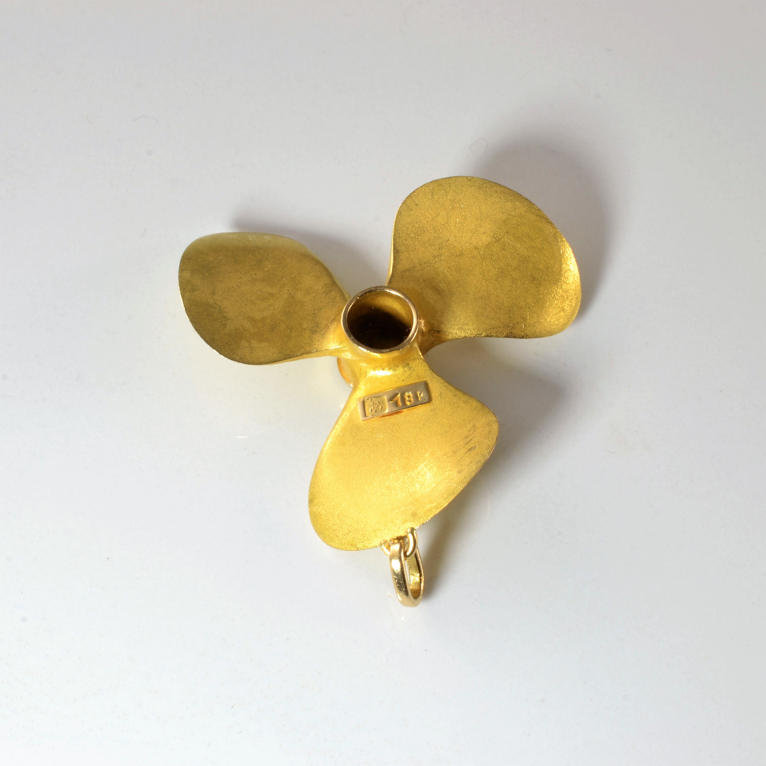 1910s Propeller Pendant |