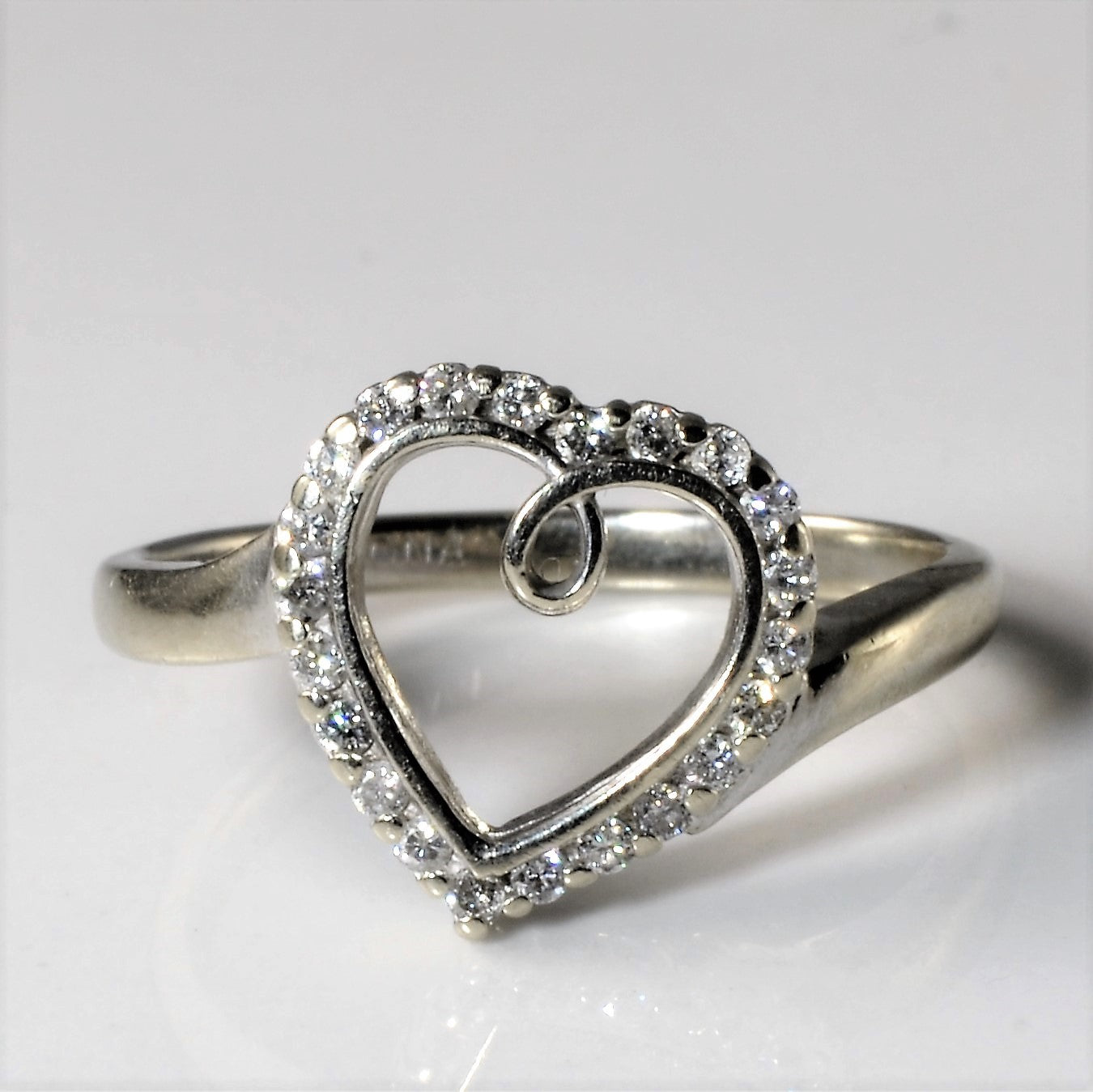 Pave diamond sale heart ring