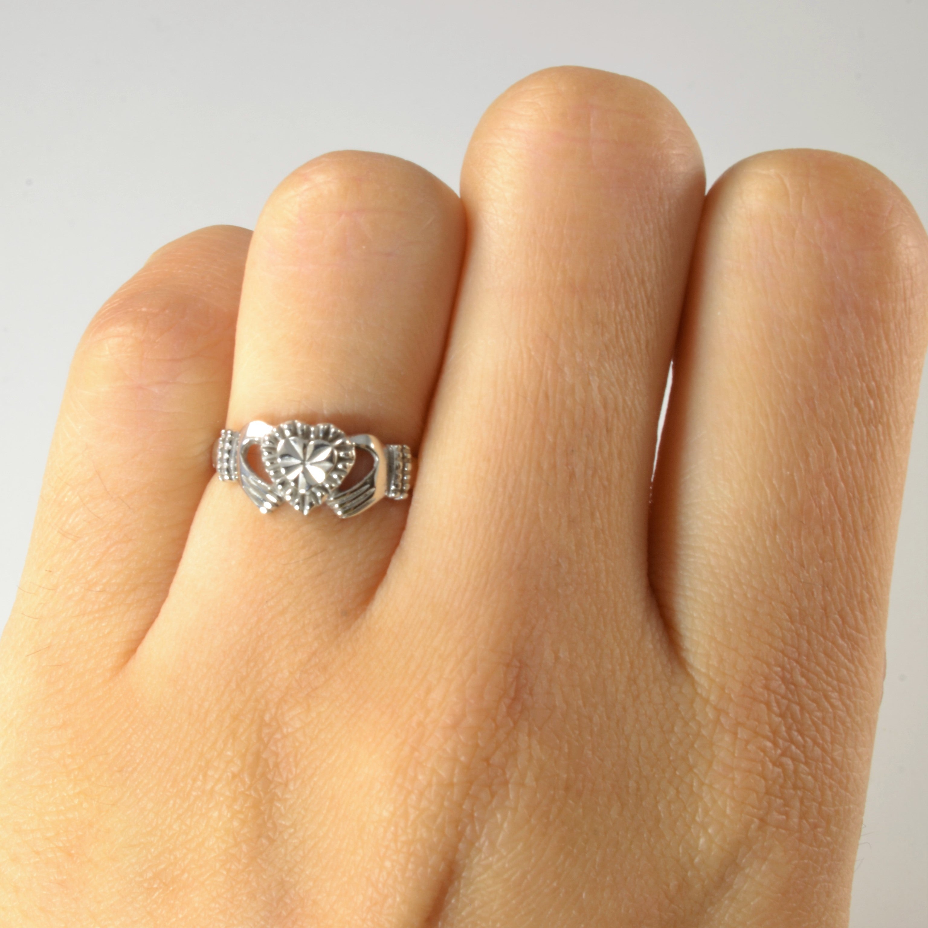 Bague Claddagh en or taillé diamant | Taille 3,75 |